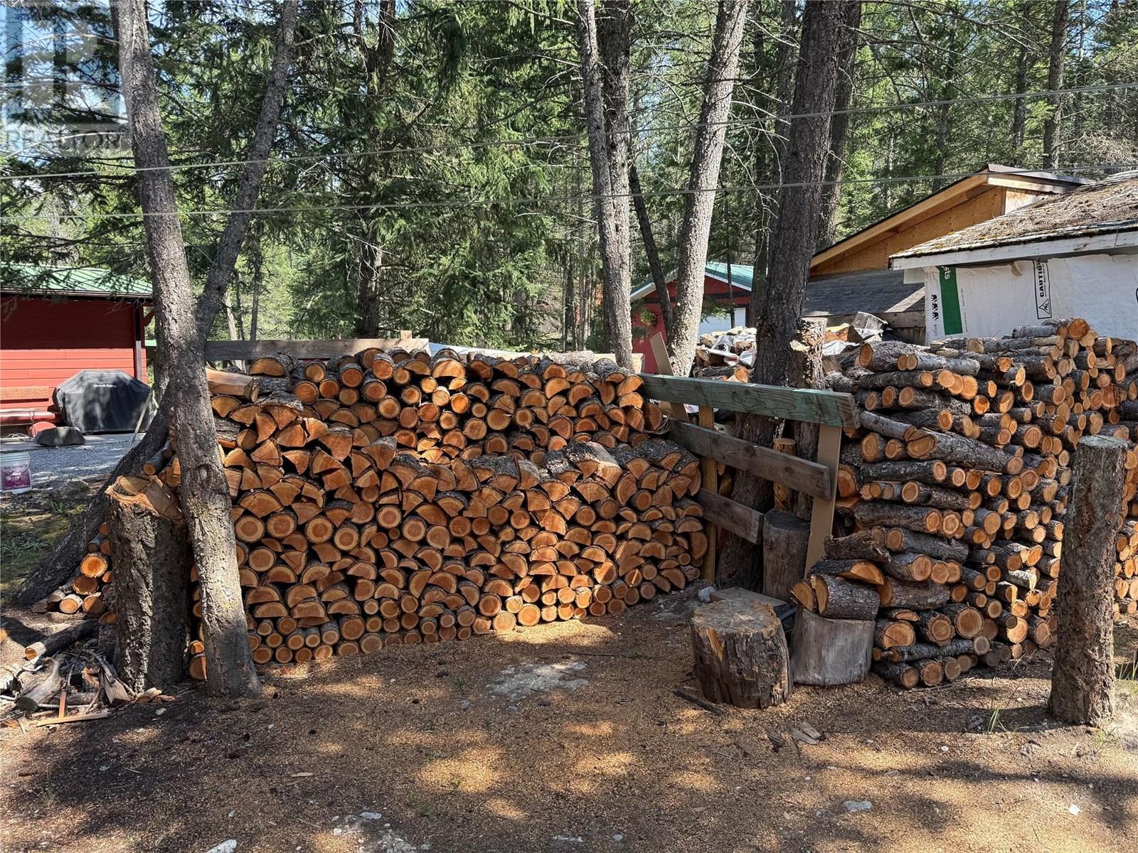 4949 Luxor Creek Road, Spur Valley, British Columbia  V0A 1E0 - Photo 29 - 10355736