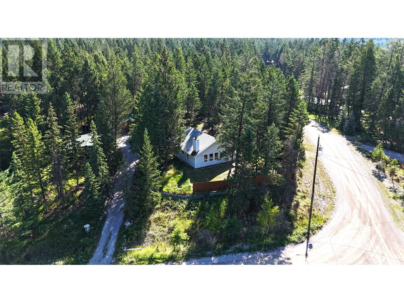4949 Luxor Creek Road, Spur Valley, British Columbia  V0A 1E0 - Photo 4 - 10355736