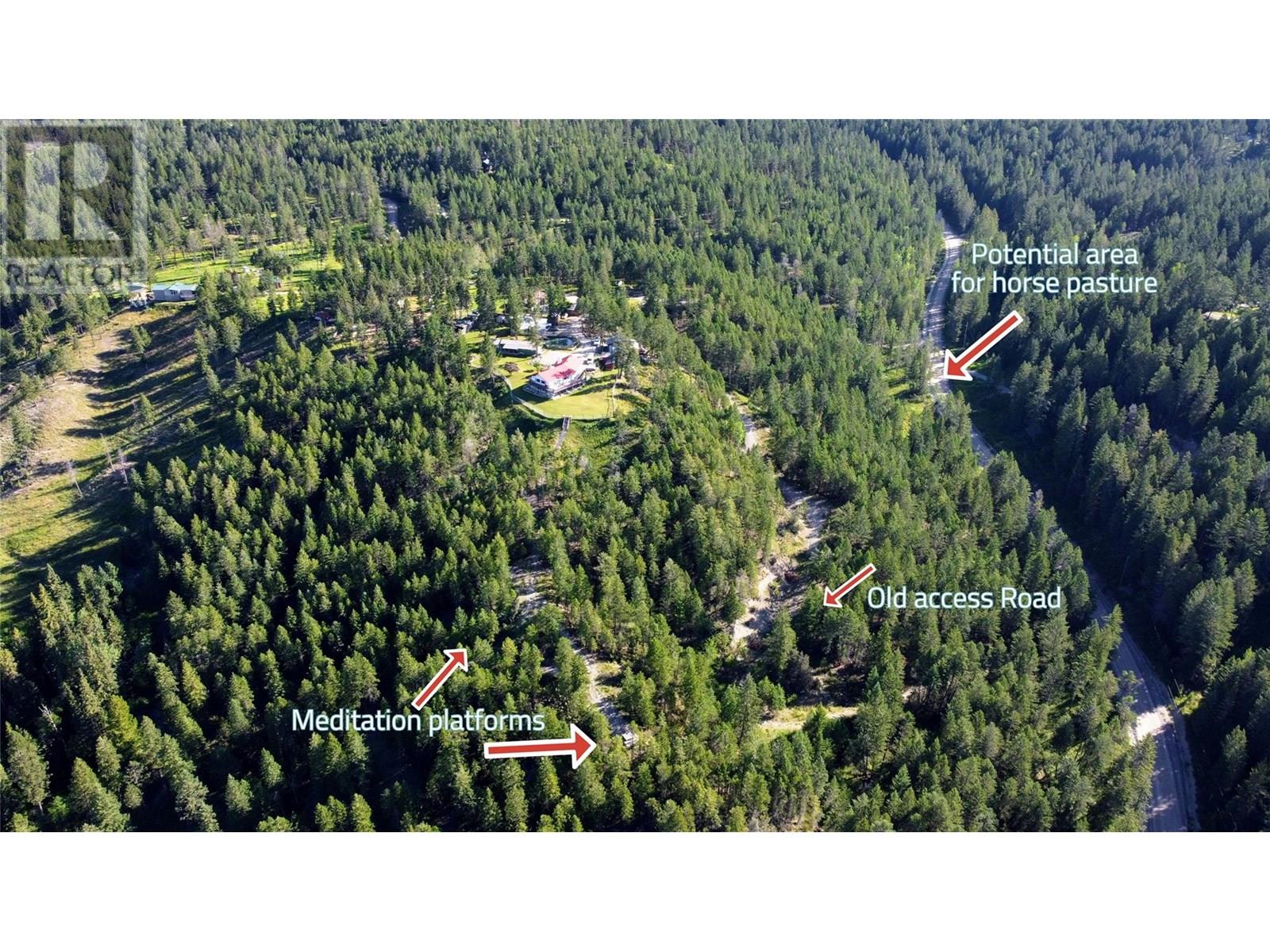 5761 Lautrup Road, Edgewater, British Columbia  V0A 1E0 - Photo 10 - 10354969