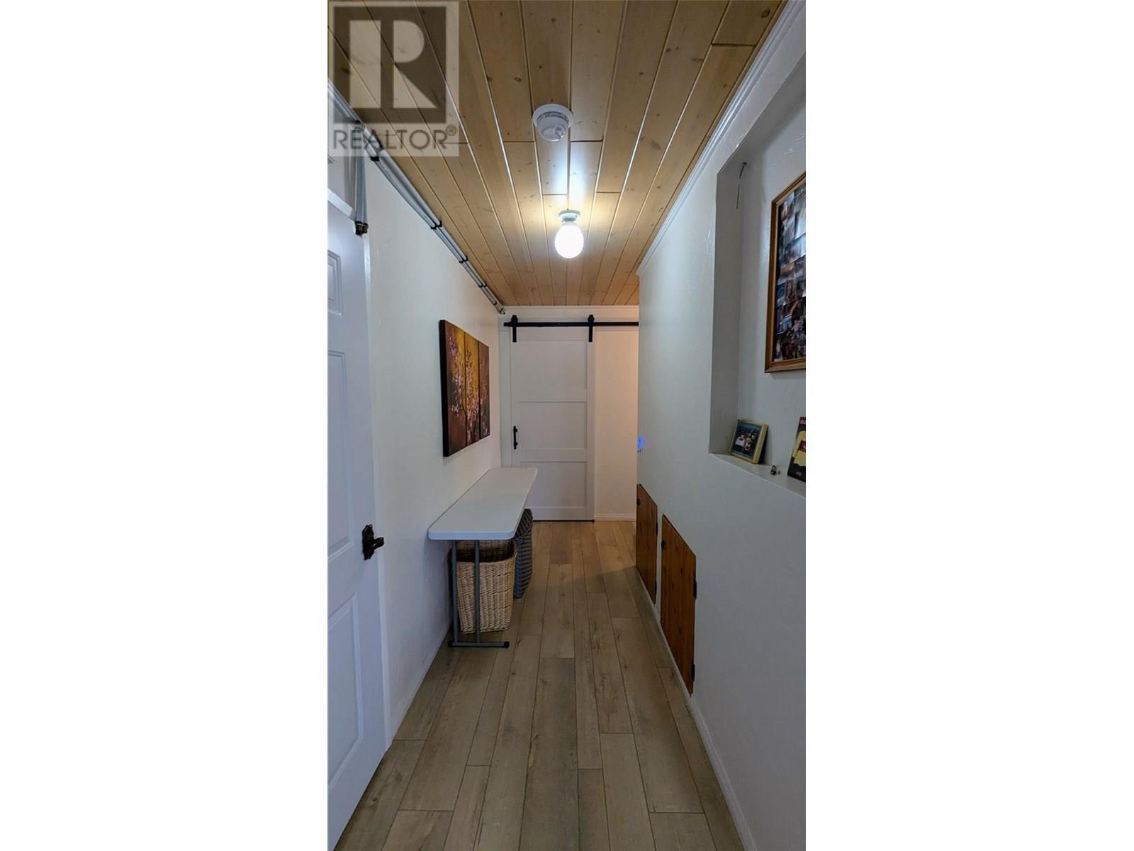 5761 Lautrup Road, Edgewater, British Columbia  V0A 1E0 - Photo 45 - 10354969