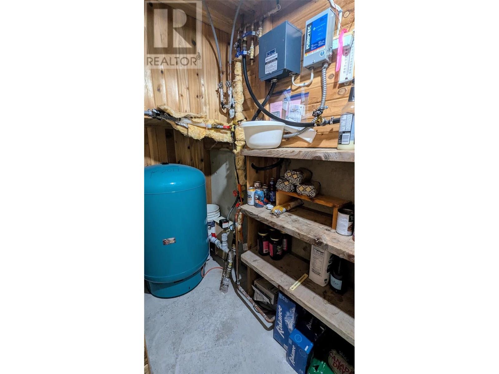 5761 Lautrup Road, Edgewater, British Columbia  V0A 1E0 - Photo 52 - 10354969