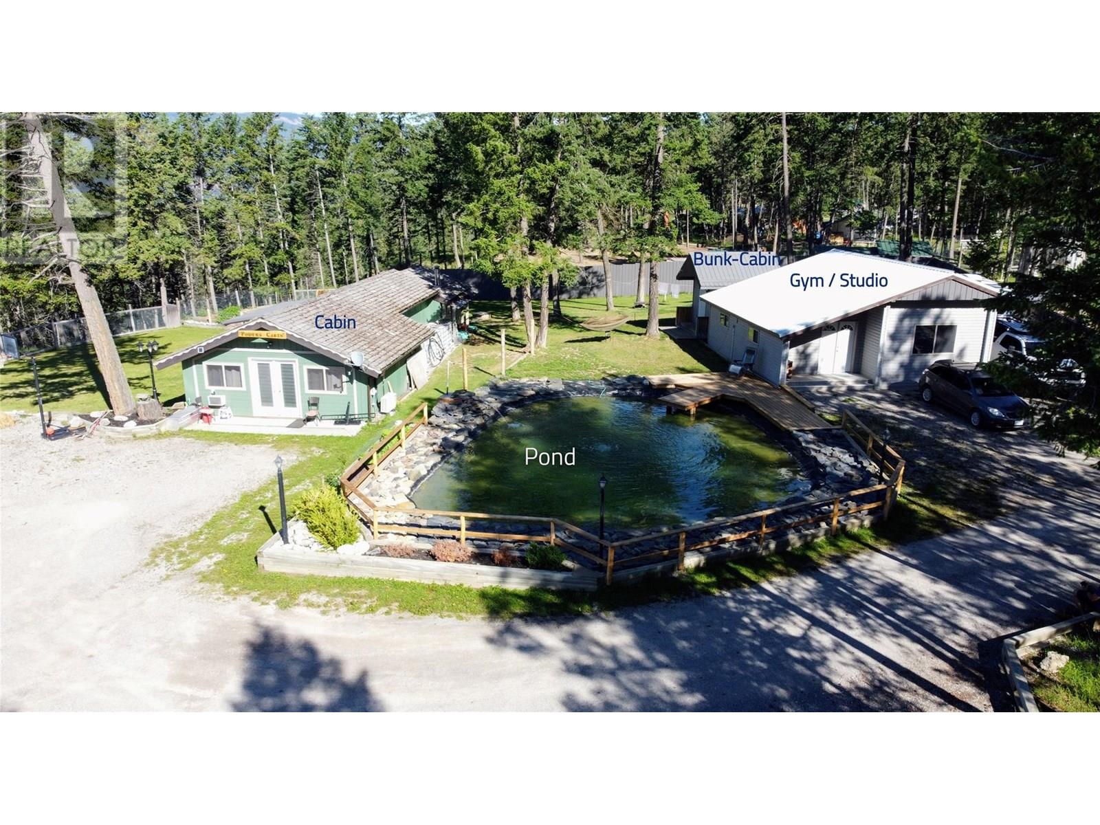 5761 Lautrup Road, Edgewater, British Columbia  V0A 1E0 - Photo 6 - 10354969