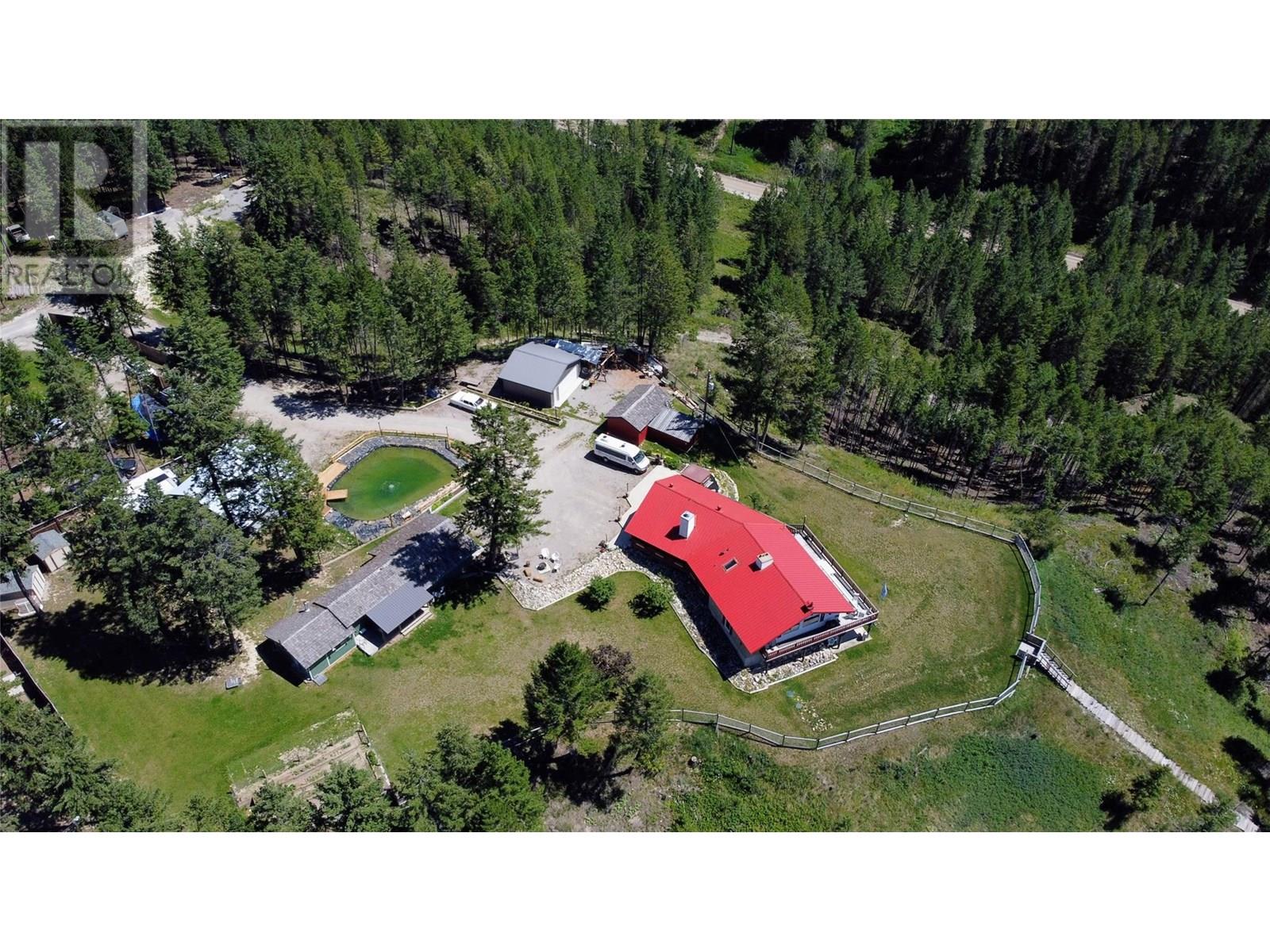 5761 Lautrup Road, Edgewater, British Columbia  V0A 1E0 - Photo 63 - 10354969
