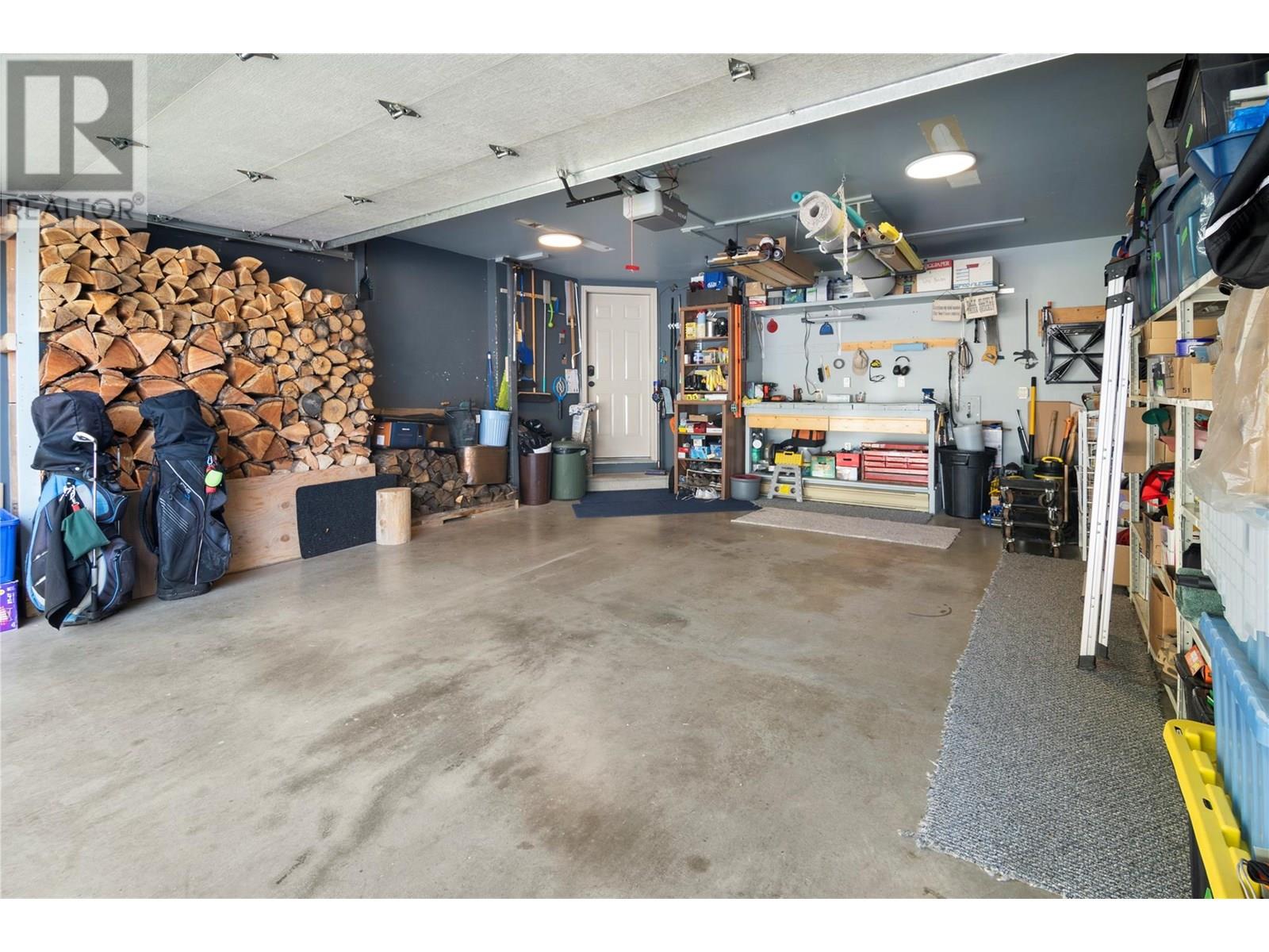 7525 Columbia Avenue Unit# 17, Radium Hot Springs, British Columbia  V0A 1M0 - Photo 35 - 10356104