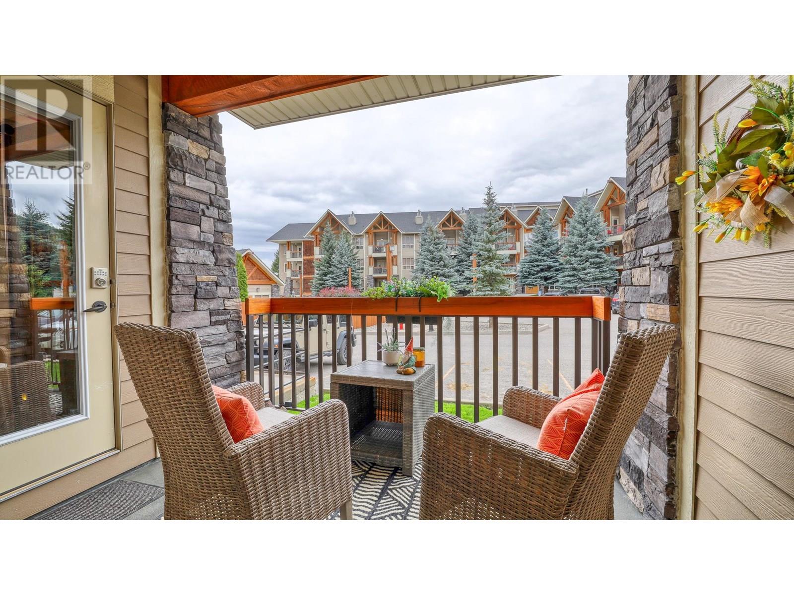 7495 Columbia Avenue Unit# 2111, Radium Hot Springs, British Columbia  V0A 1M0 - Photo 18 - 10355805
