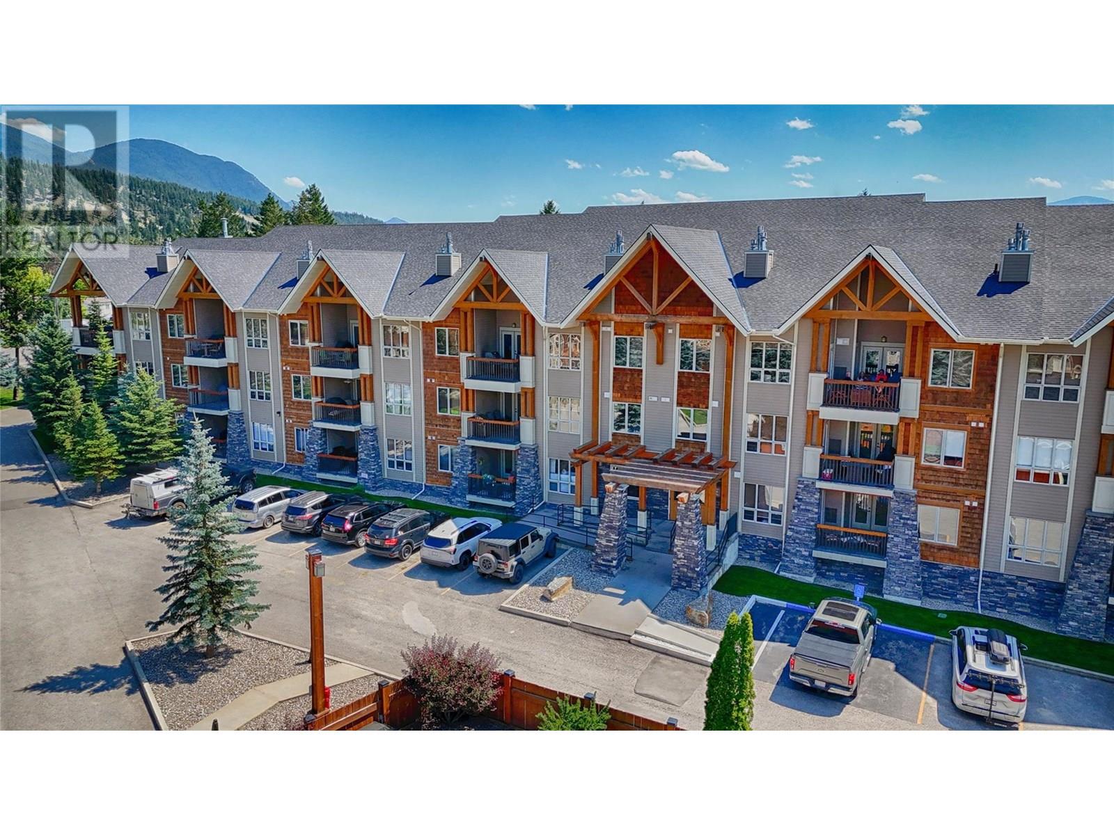 7495 Columbia Avenue Unit# 2111, Radium Hot Springs, British Columbia  V0A 1M0 - Photo 20 - 10355805