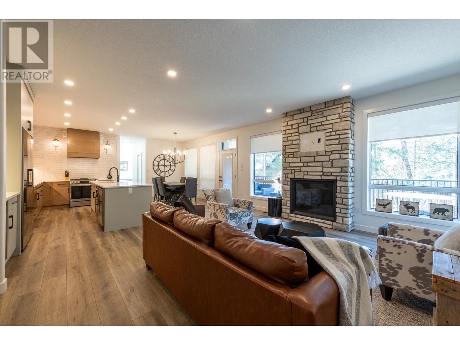 1538 Cedar Street, Golden, British Columbia  V0A 1H0 - Photo 15 - 10356226