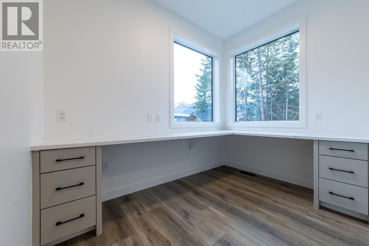 1538 Cedar Street, Golden, British Columbia  V0A 1H0 - Photo 16 - 10356226