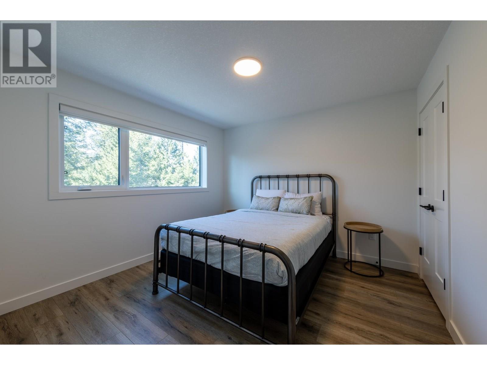 1538 Cedar Street, Golden, British Columbia  V0A 1H0 - Photo 27 - 10356226
