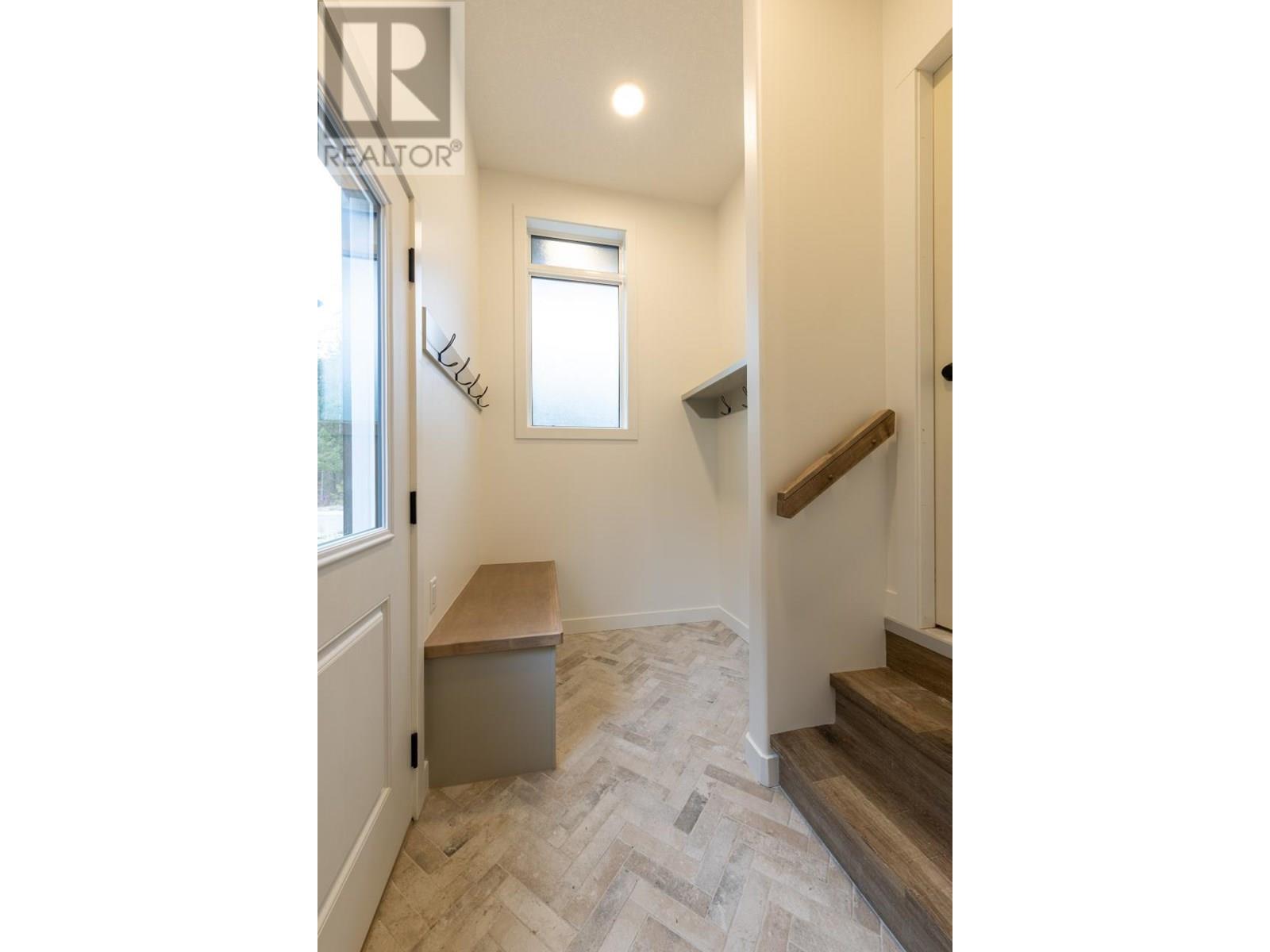 1538 Cedar Street, Golden, British Columbia  V0A 1H0 - Photo 35 - 10356226