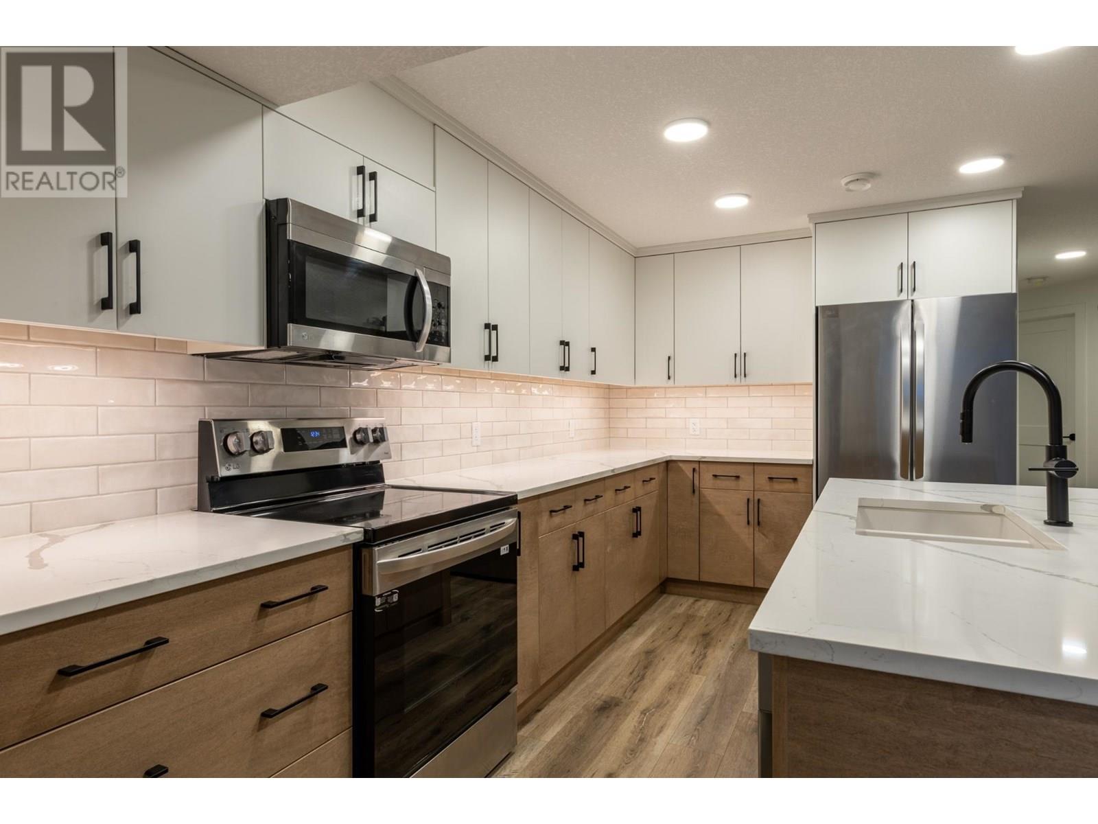 1538 Cedar Street, Golden, British Columbia  V0A 1H0 - Photo 36 - 10356226