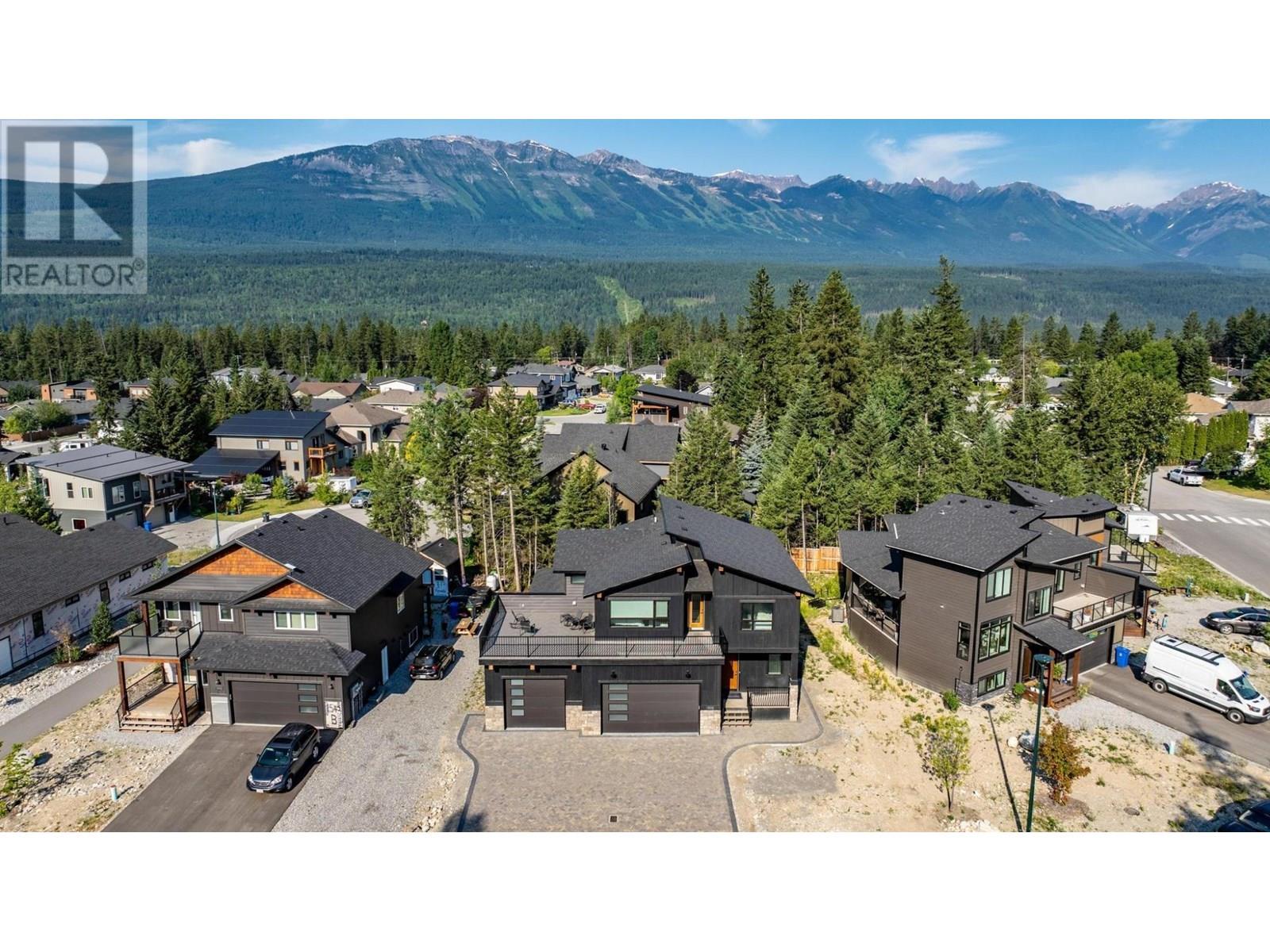1538 Cedar Street, Golden, British Columbia  V0A 1H0 - Photo 5 - 10356226