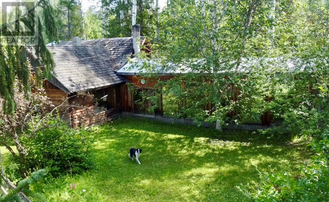 2383 Kettleston Road, Golden, British Columbia  V0A 1H0 - Photo 1 - 10356350