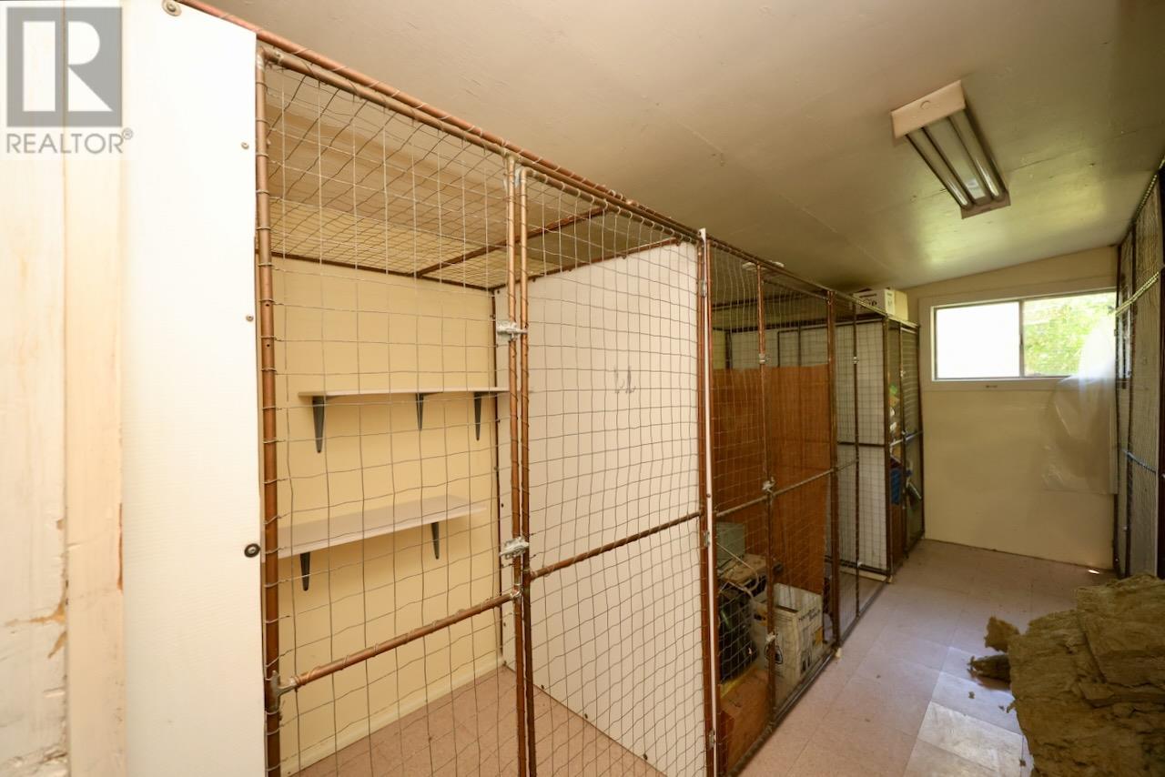 2383 Kettleston Road, Golden, British Columbia  V0A 1H0 - Photo 40 - 10356350