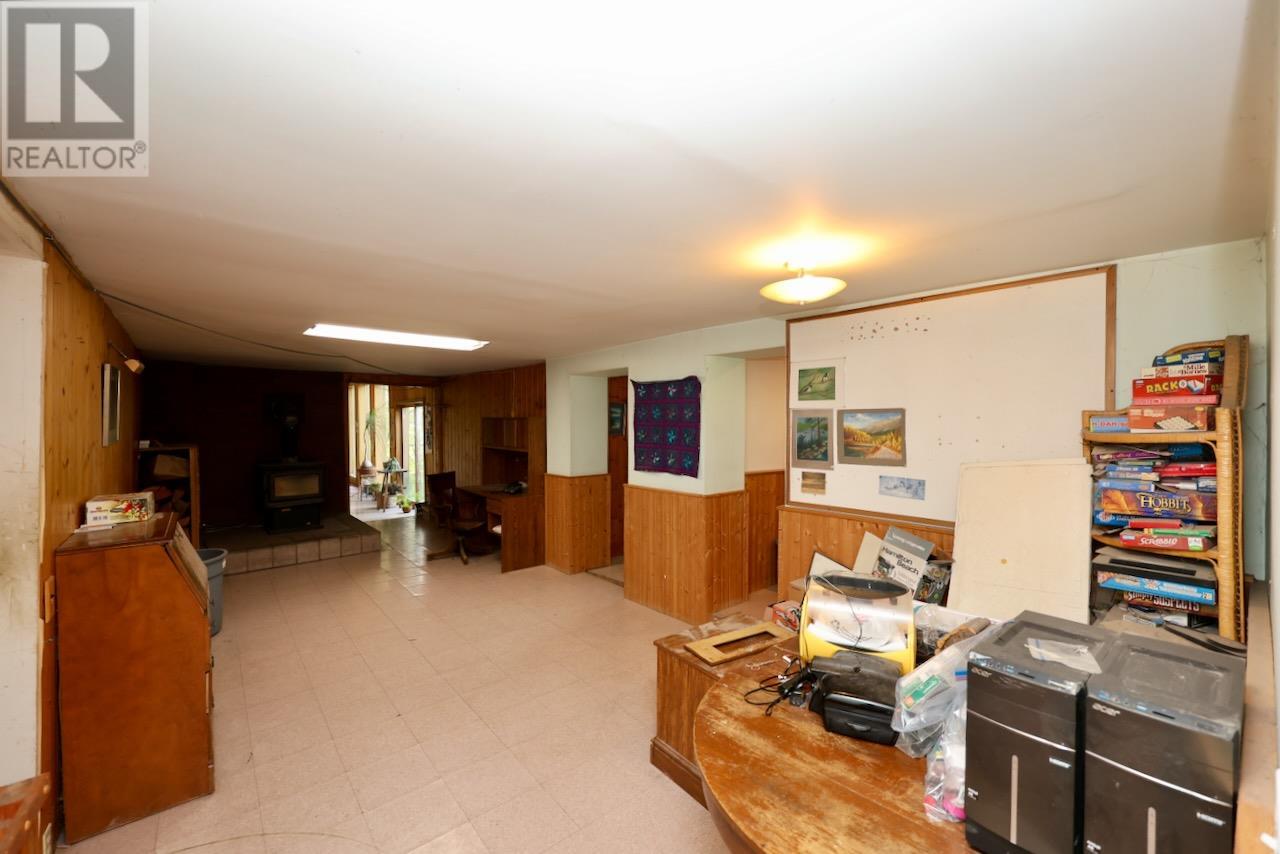 2383 Kettleston Road, Golden, British Columbia  V0A 1H0 - Photo 71 - 10356350