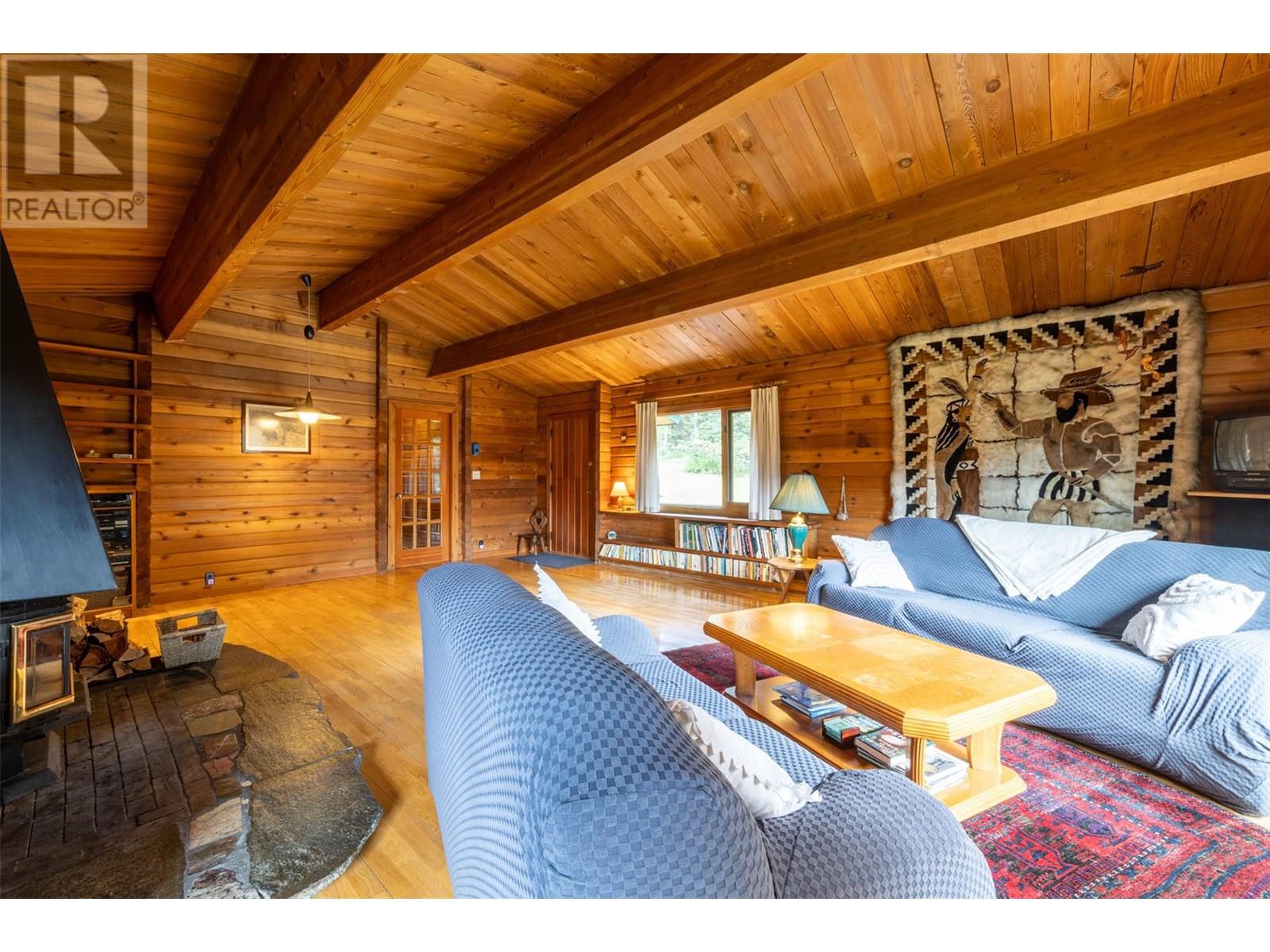 1739 Campbell Road, Golden, British Columbia  V0A 1H7 - Photo 22 - 10356379