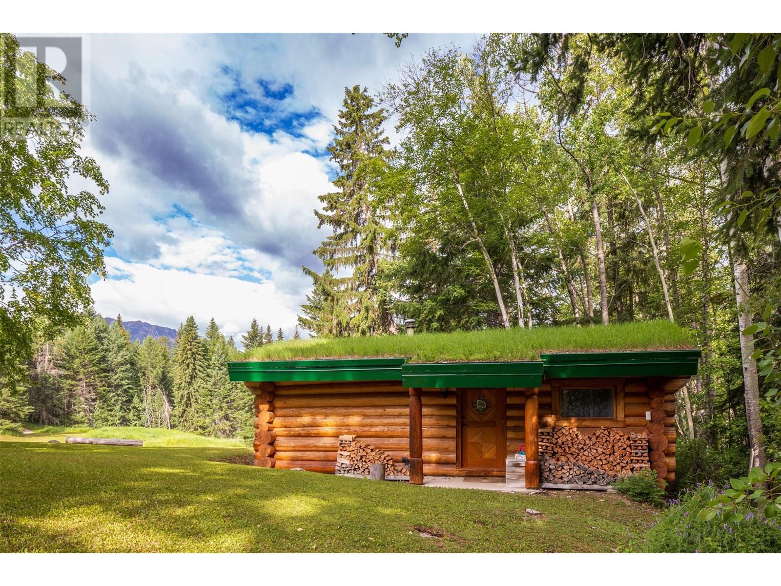 1739 Campbell Road, Golden, British Columbia  V0A 1H7 - Photo 33 - 10356379