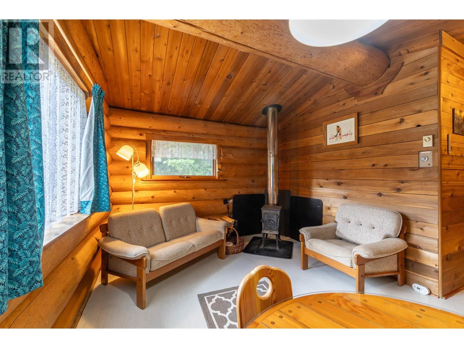 1739 Campbell Road, Golden, British Columbia  V0A 1H7 - Photo 35 - 10356379