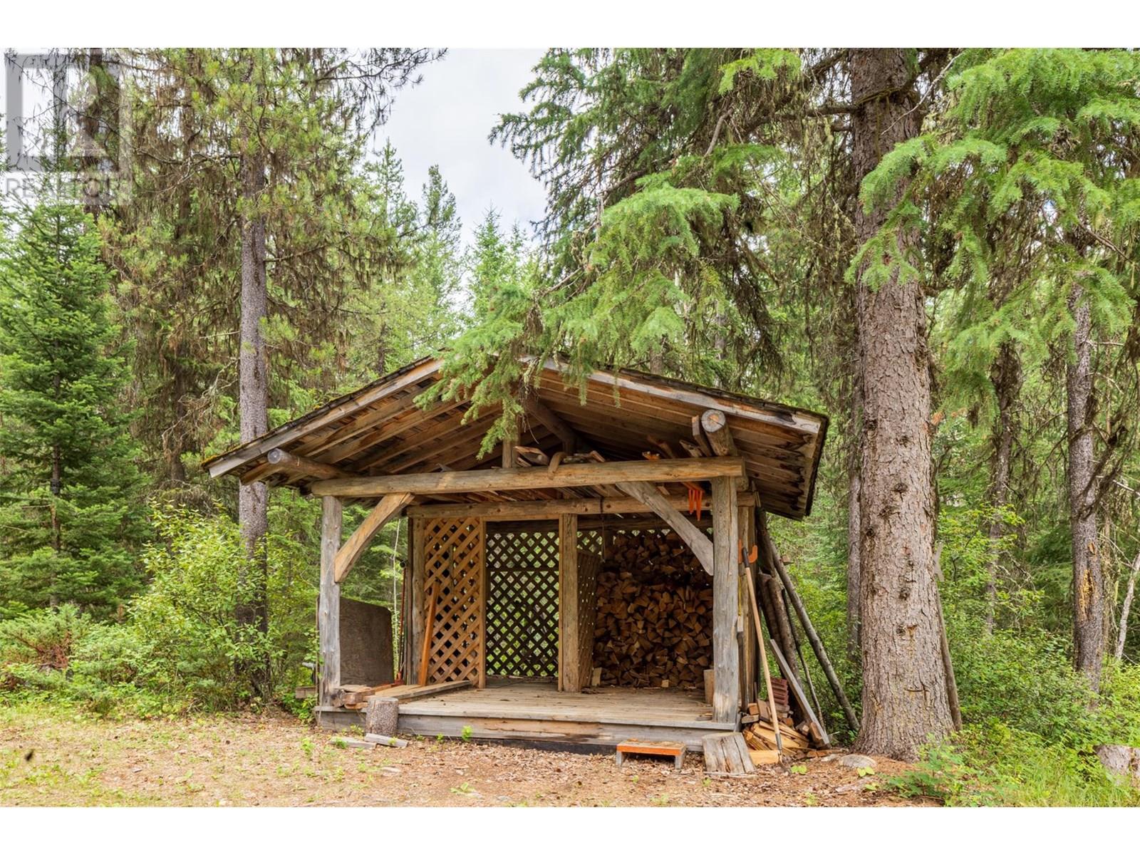 1739 Campbell Road, Golden, British Columbia  V0A 1H7 - Photo 43 - 10356379