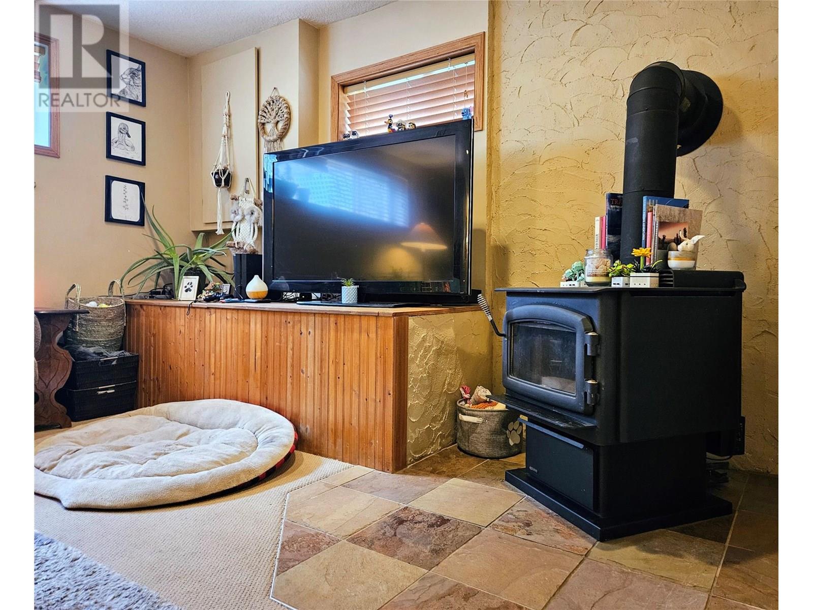 1718 9th Avenue, Invermere, British Columbia  V0A 1K0 - Photo 23 - 10356312