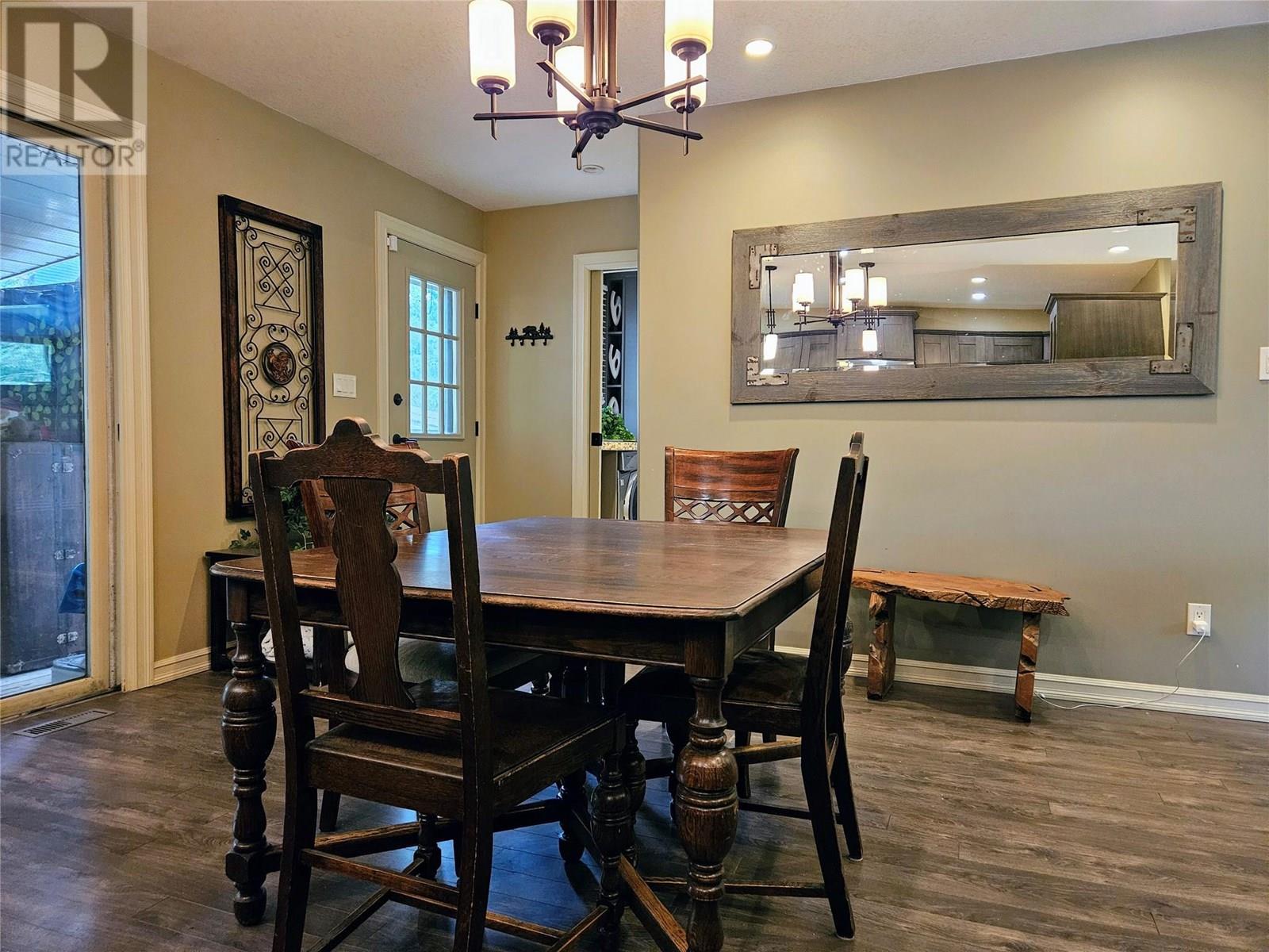 1718 9th Avenue, Invermere, British Columbia  V0A 1K0 - Photo 4 - 10356312