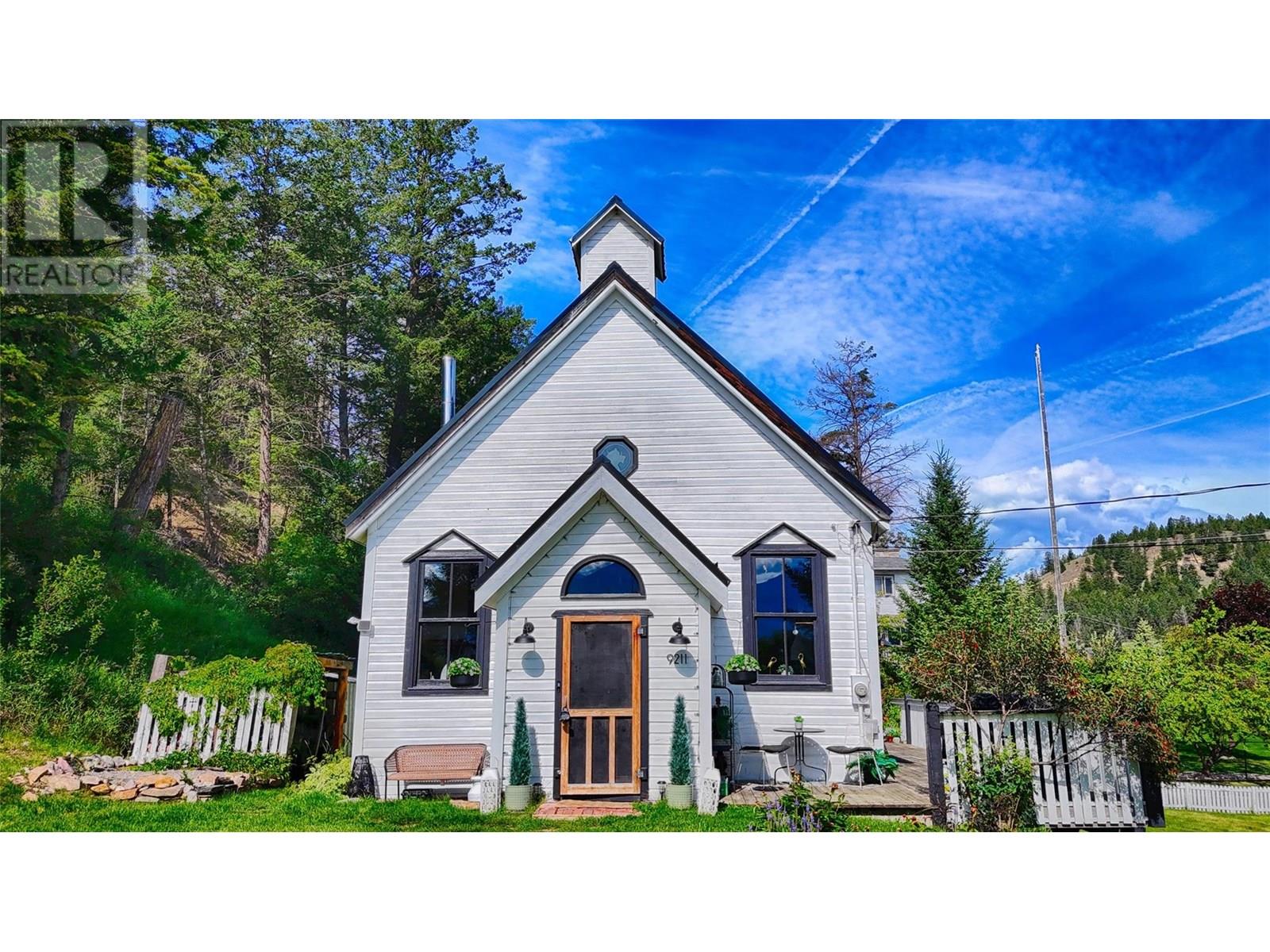 9211 West Avenue, Invermere, British Columbia  V0A 1K5 - Photo 42 - 10356655