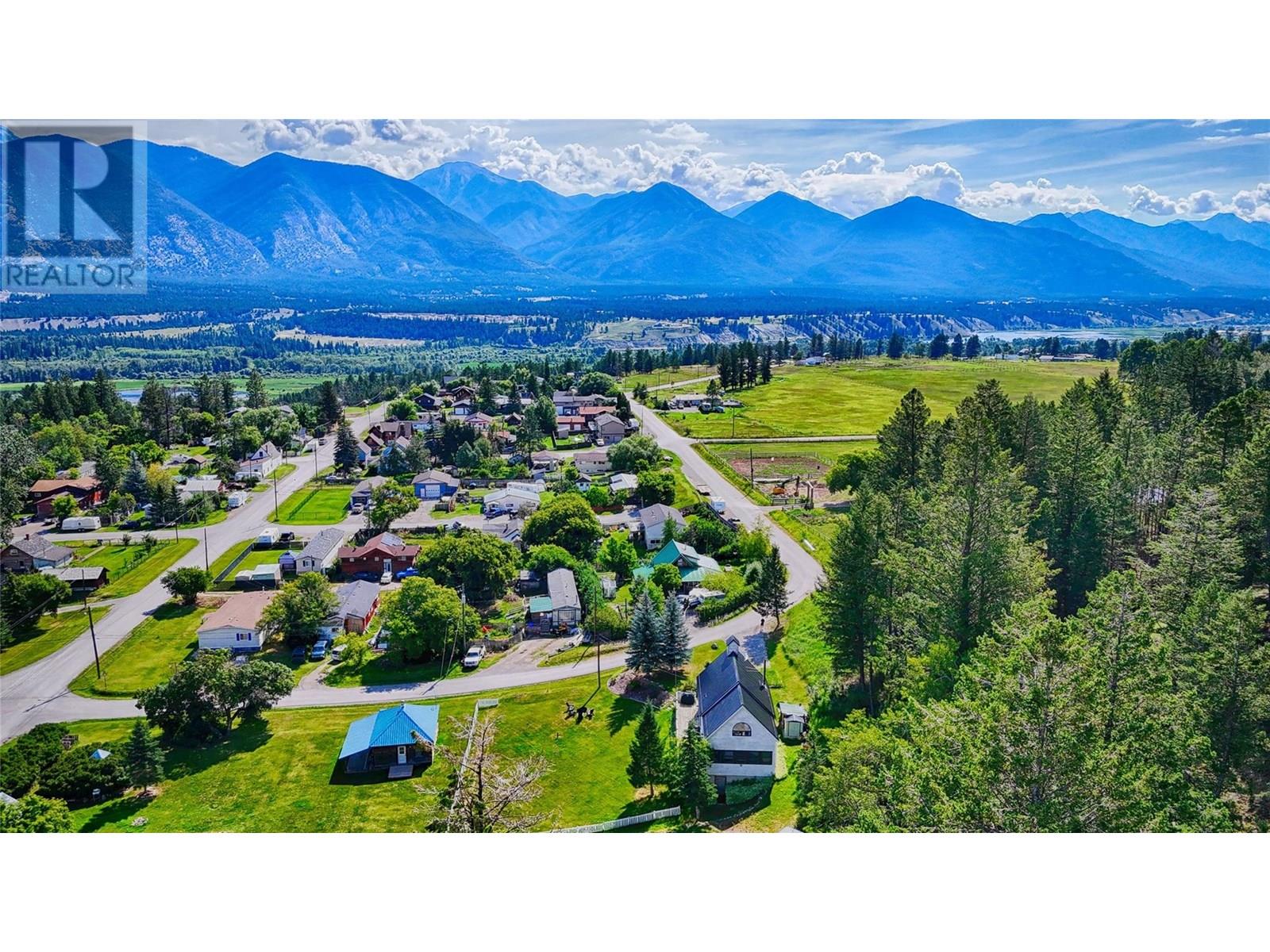 9211 West Avenue, Invermere, British Columbia  V0A 1K5 - Photo 51 - 10356655