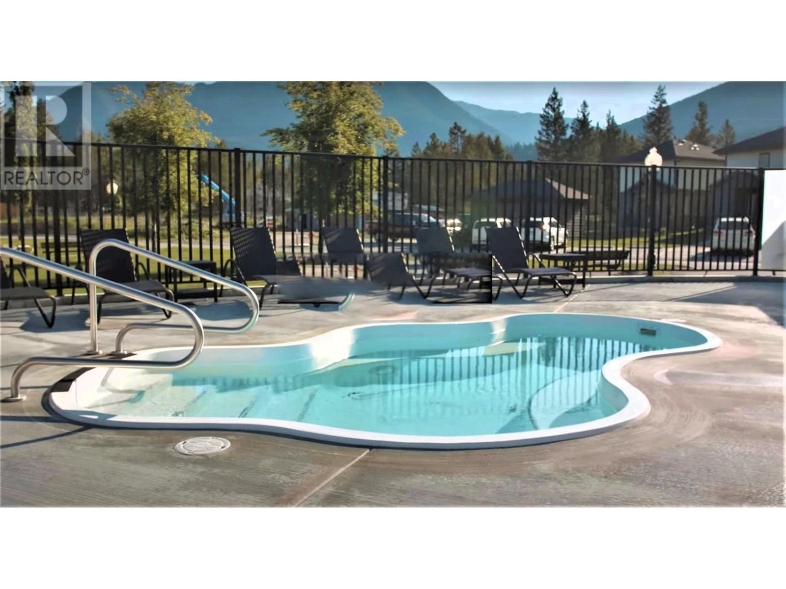 700 Bighorn Boulevard Unit# 725 G, Radium Hot Springs, British Columbia  V0A 1M0 - Photo 52 - 10356821