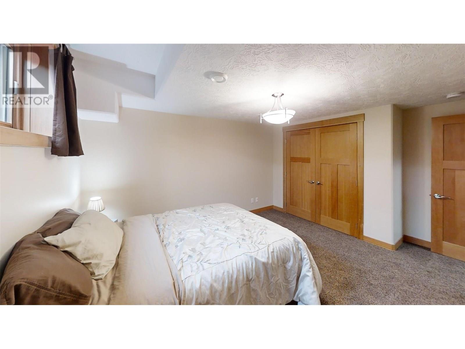 129 Westside Road, Invermere, British Columbia  V0A 1K5 - Photo 50 - 10356802