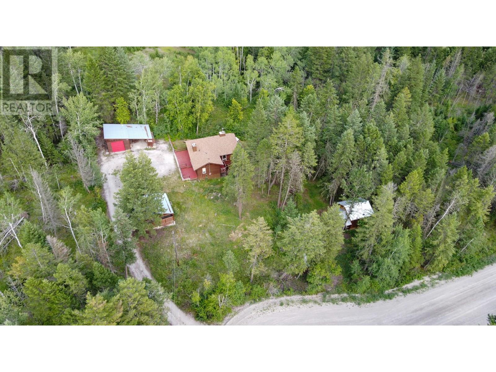 2830 Berrey Road, Brisco, British Columbia  V0A 1B0 - Photo 12 - 10356151