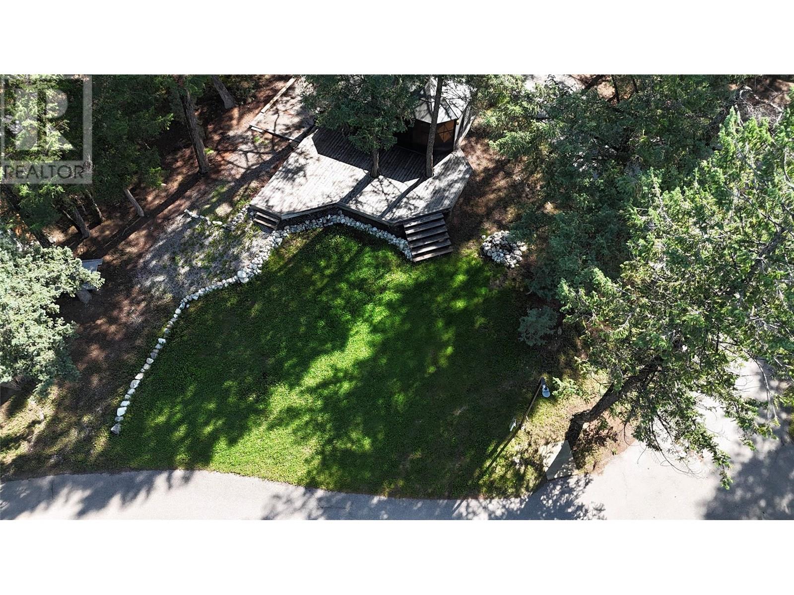 8523 Eacrett Road Unit# 11, Radium Hot Springs, British Columbia