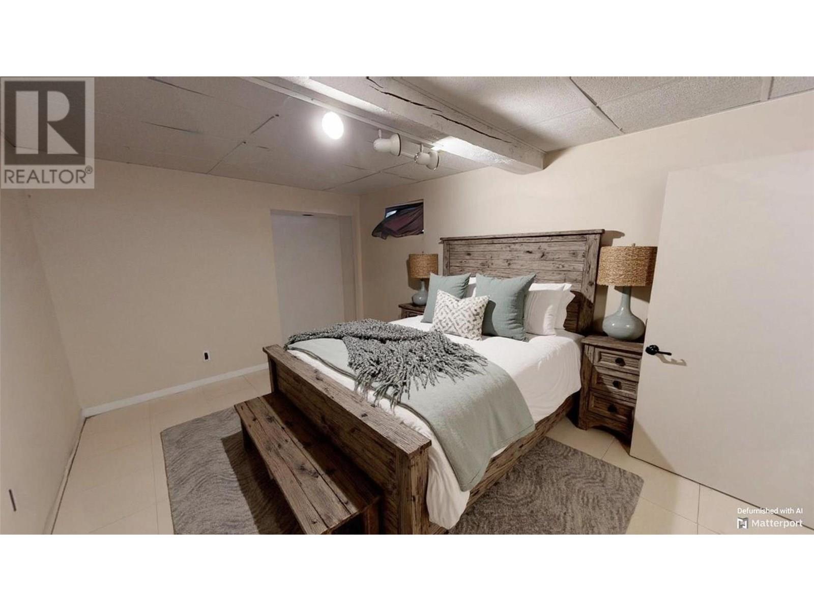 7516 Columbia Avenue, Radium Hot Springs, British Columbia  V0A 1M0 - Photo 33 - 10357048