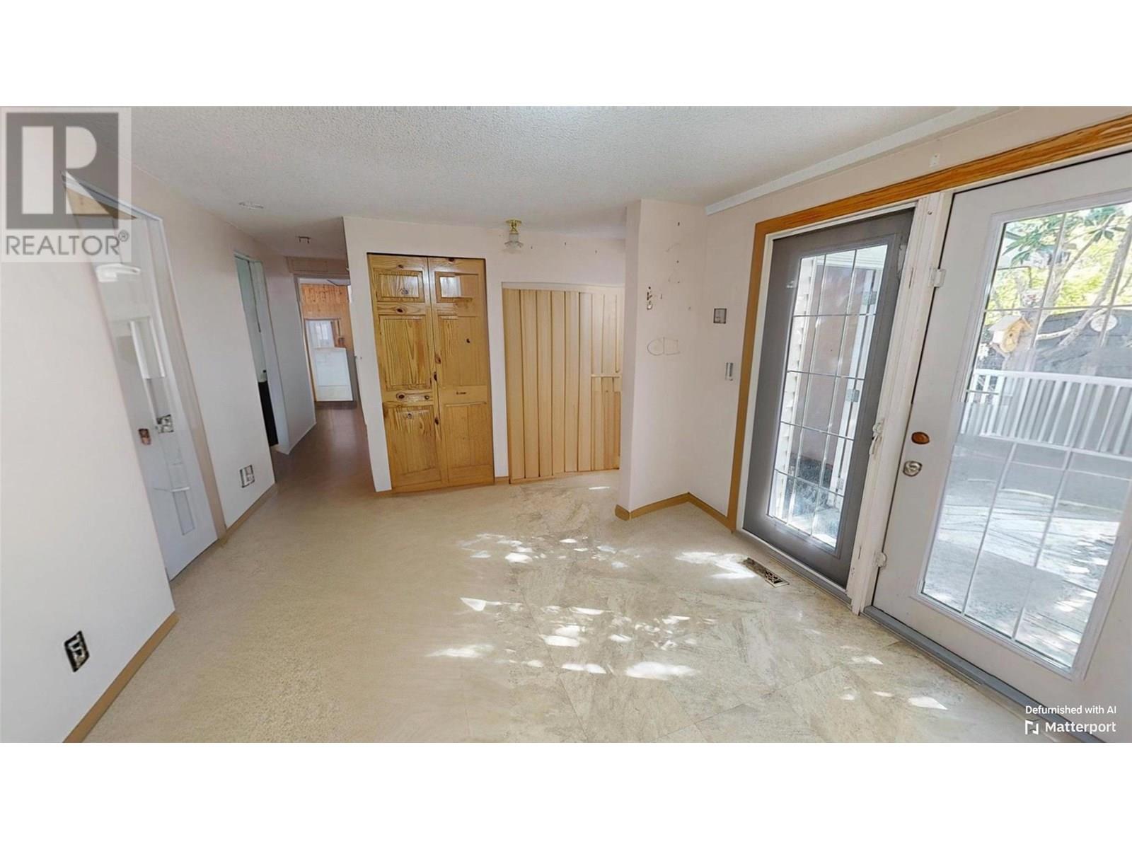 7516 Columbia Avenue, Radium Hot Springs, British Columbia  V0A 1M0 - Photo 6 - 10357048
