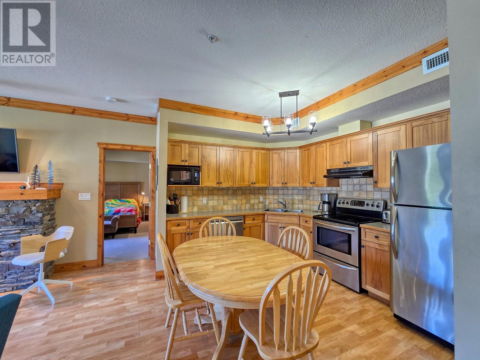 701 14a Crescent Unit# 112, Invermere, British Columbia  V0A 1K4 - Photo 33 - 10356936