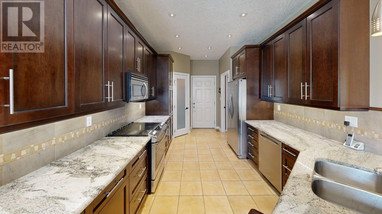 1448 Hemlock Street, Golden, British Columbia  V0A 1H6 - Photo 19 - 10356953
