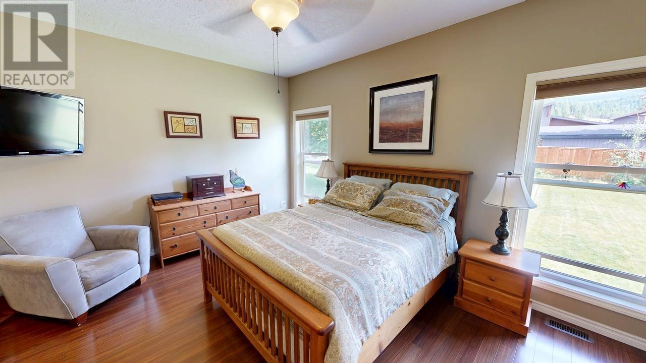 1448 Hemlock Street, Golden, British Columbia  V0A 1H6 - Photo 21 - 10356953