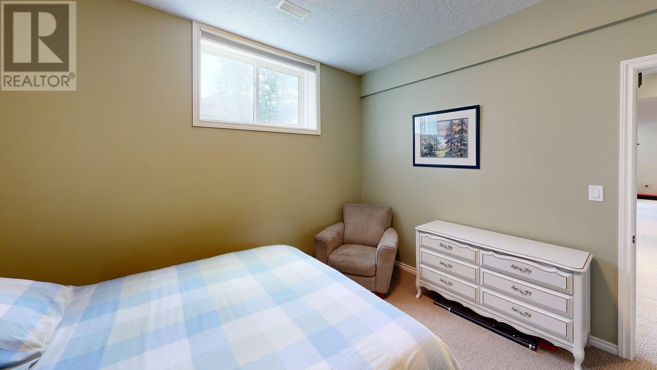 1448 Hemlock Street, Golden, British Columbia  V0A 1H6 - Photo 44 - 10356953