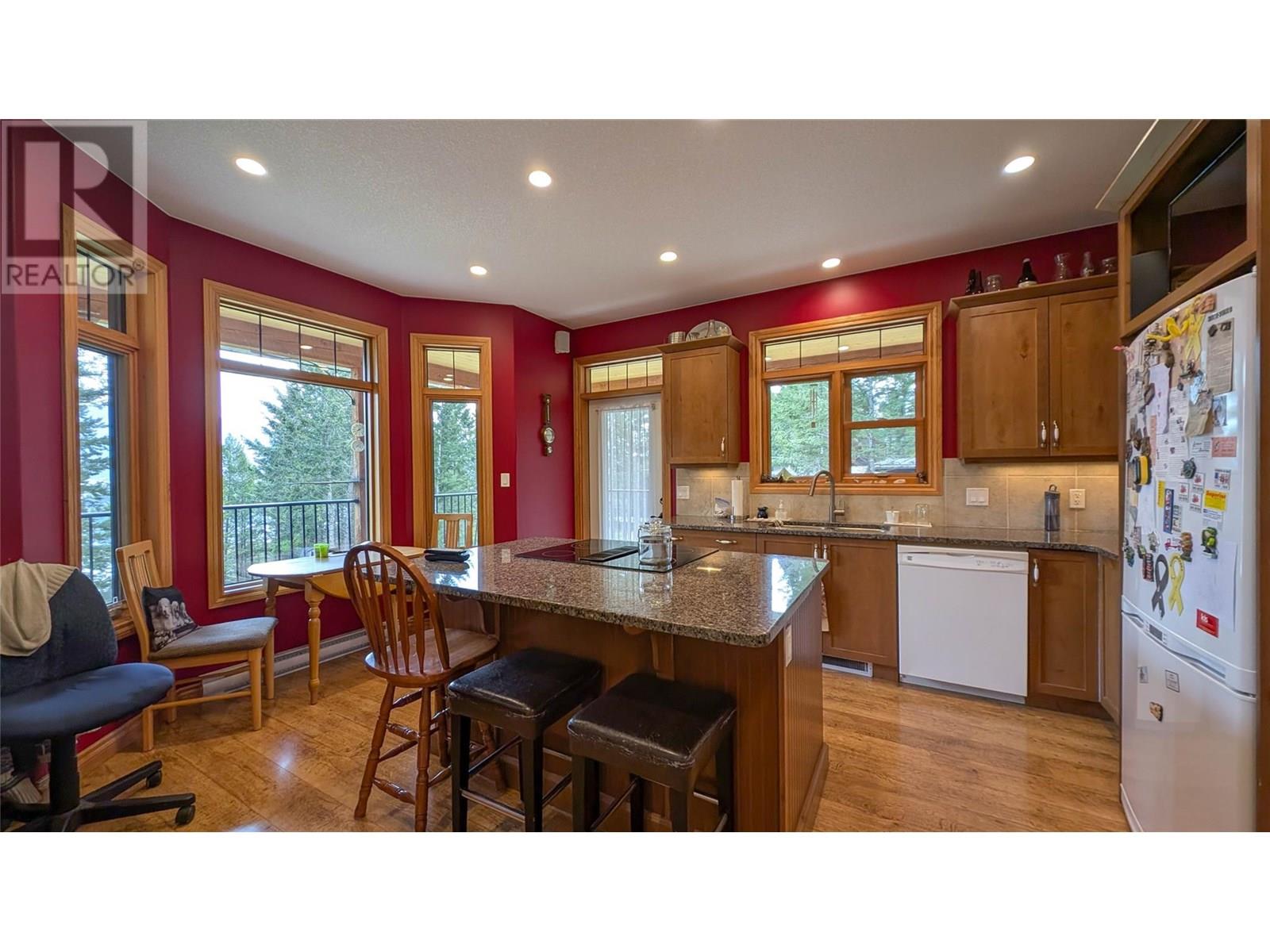 4197 Coy Road, Invermere, British Columbia  V0A 1K4 - Photo 10 - 10357542