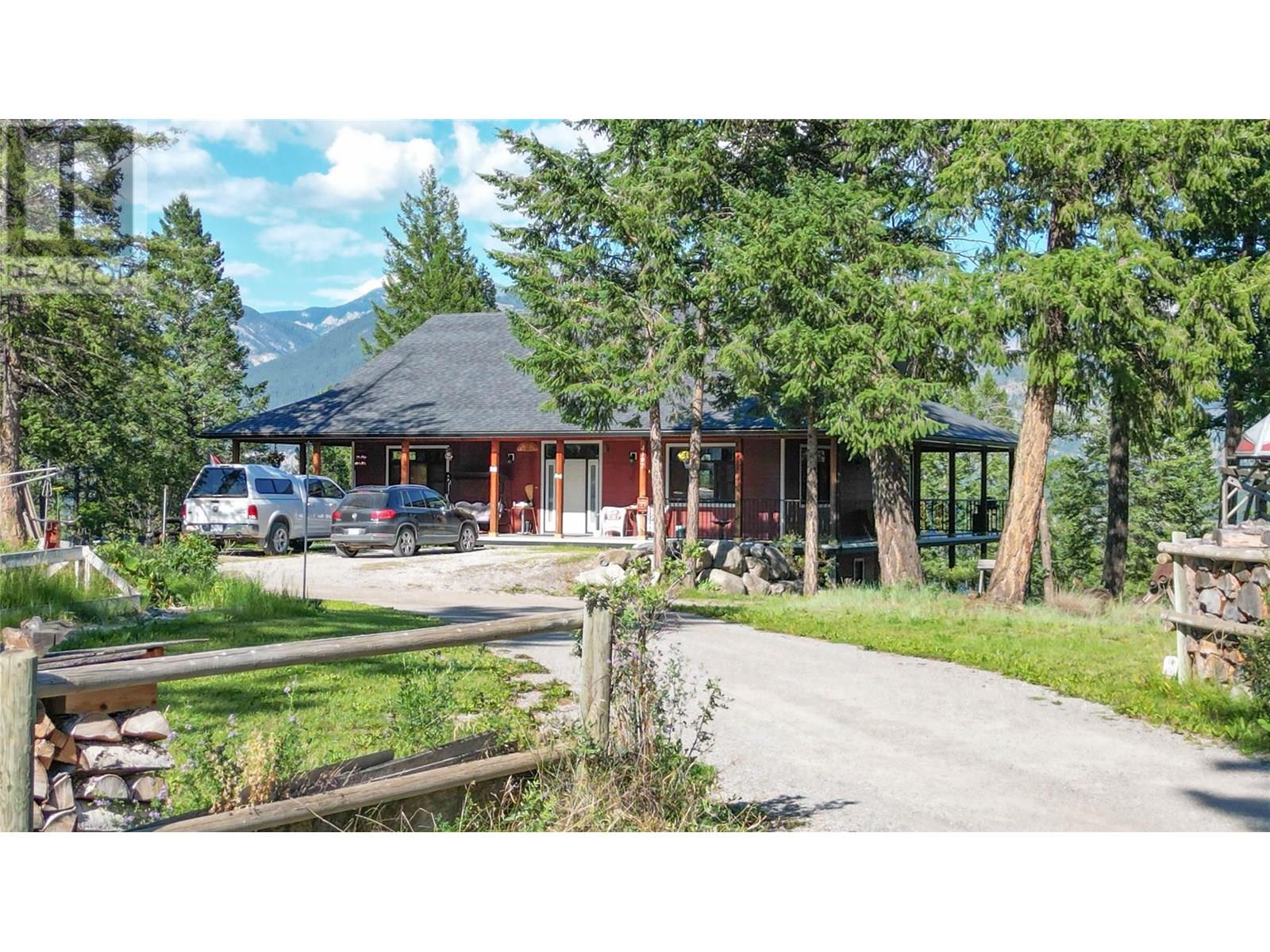 4197 Coy Road, Invermere, British Columbia  V0A 1K4 - Photo 43 - 10357542
