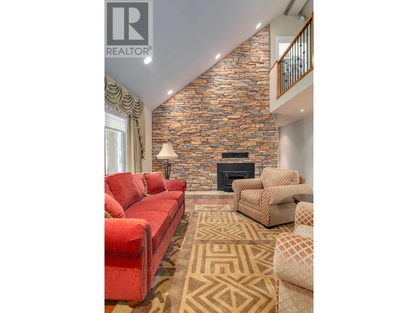 8566 Eacrett Road, Dry Gulch, British Columbia  V0A 1K2 - Photo 14 - 10357505