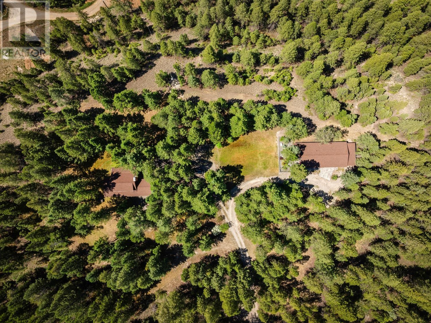 8566 Eacrett Road, Dry Gulch, British Columbia  V0A 1K2 - Photo 5 - 10357505