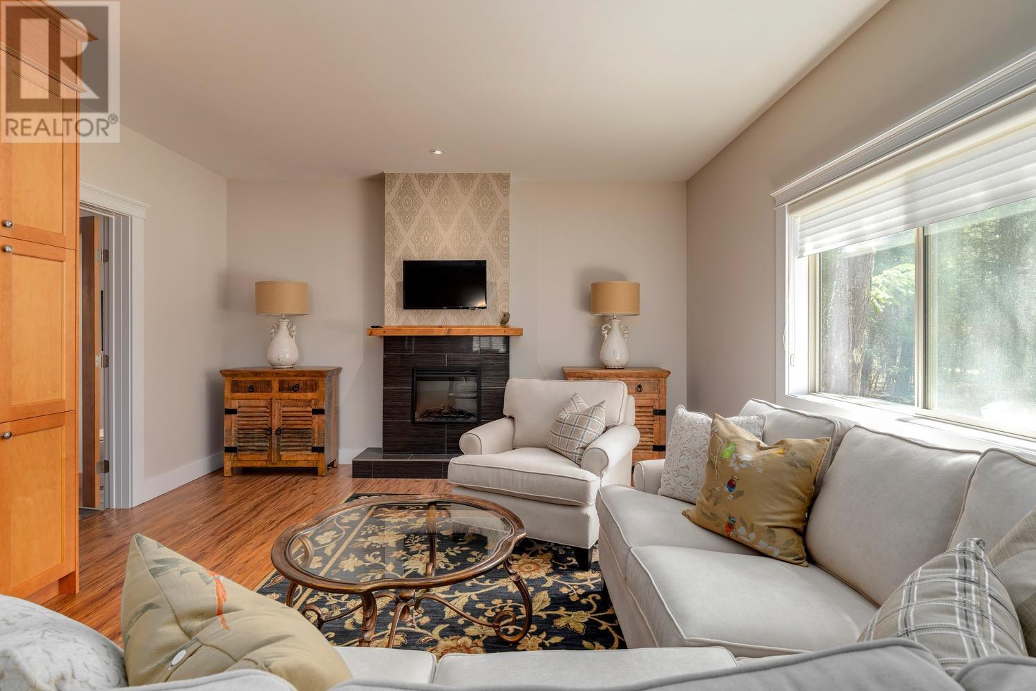 8566 Eacrett Road, Dry Gulch, British Columbia  V0A 1K2 - Photo 56 - 10357505