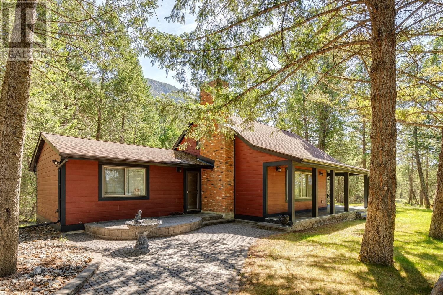 8566 Eacrett Road, Dry Gulch, British Columbia  V0A 1K2 - Photo 70 - 10357505