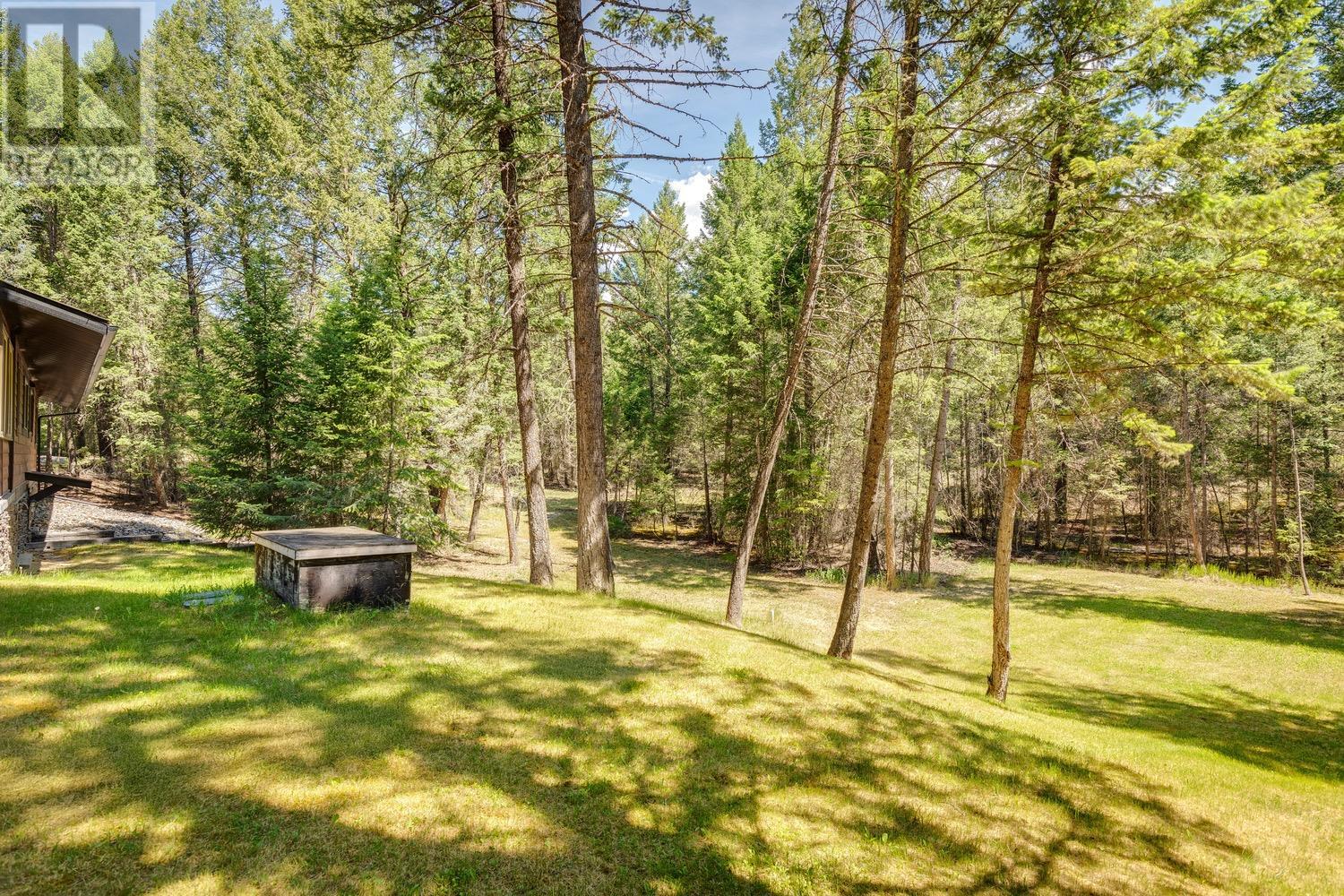 8566 Eacrett Road, Dry Gulch, British Columbia  V0A 1K2 - Photo 77 - 10357505