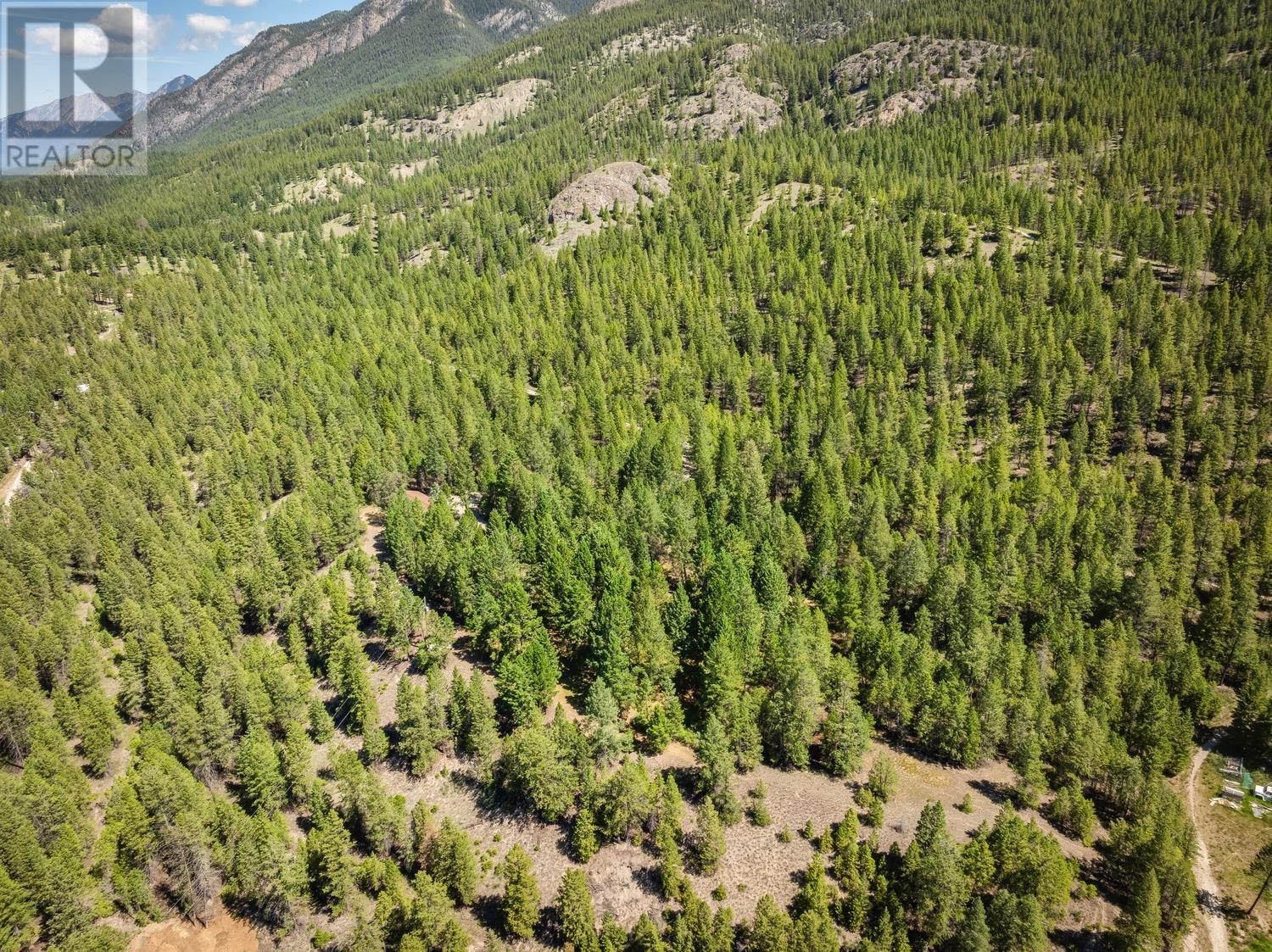 8566 Eacrett Road, Dry Gulch, British Columbia  V0A 1K2 - Photo 90 - 10357505