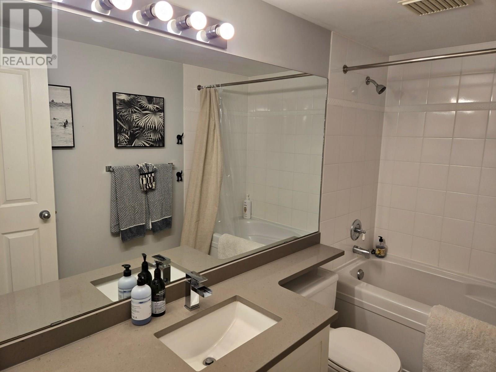 2060 Summit Drive Unit# 412, Panorama, British Columbia  V0A 1T0 - Photo 19 - 10357397