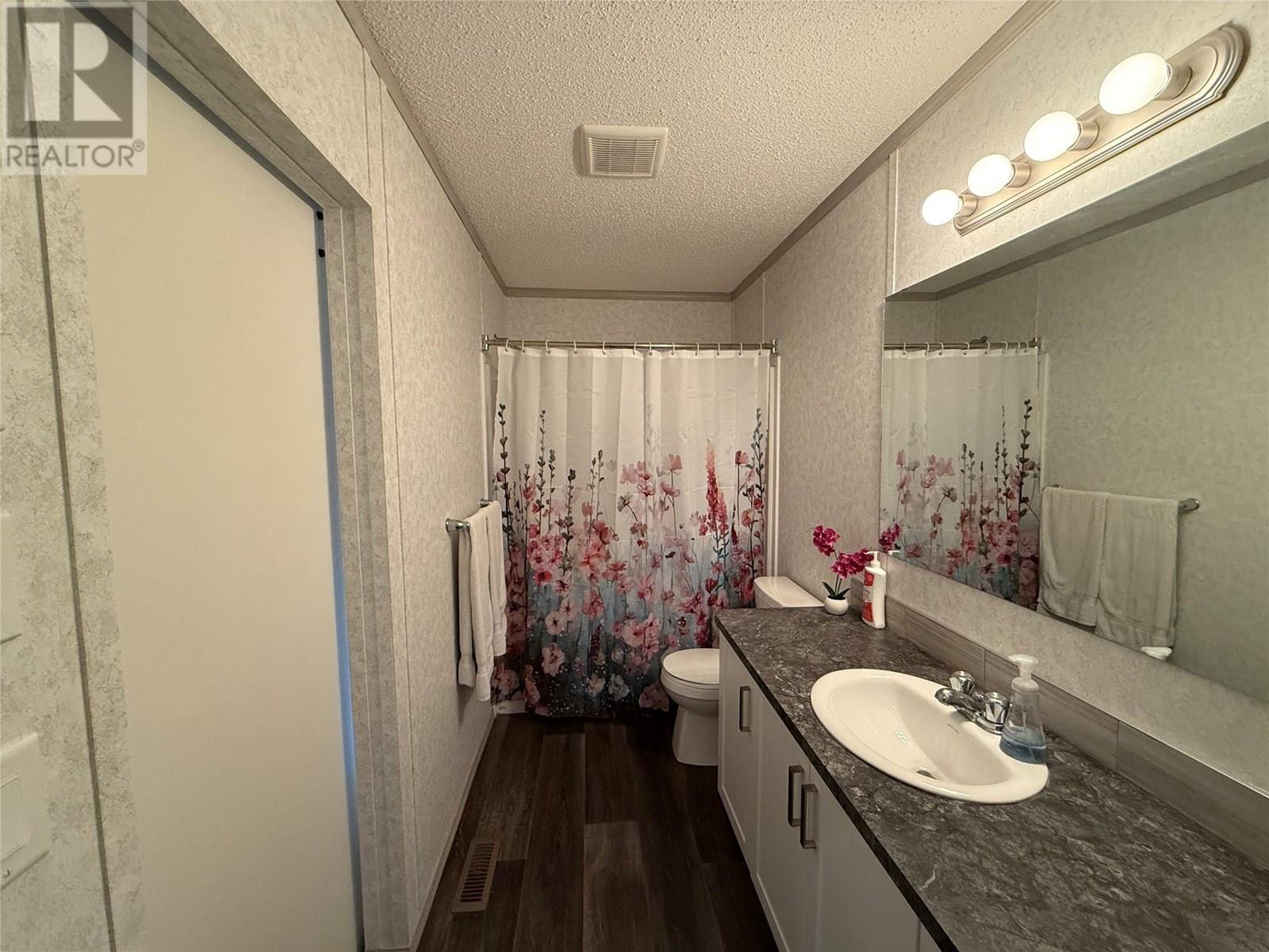 2133 14 Avenue Unit# 2, Invermere, British Columbia  V0A 1K4 - Photo 9 - 10353211
