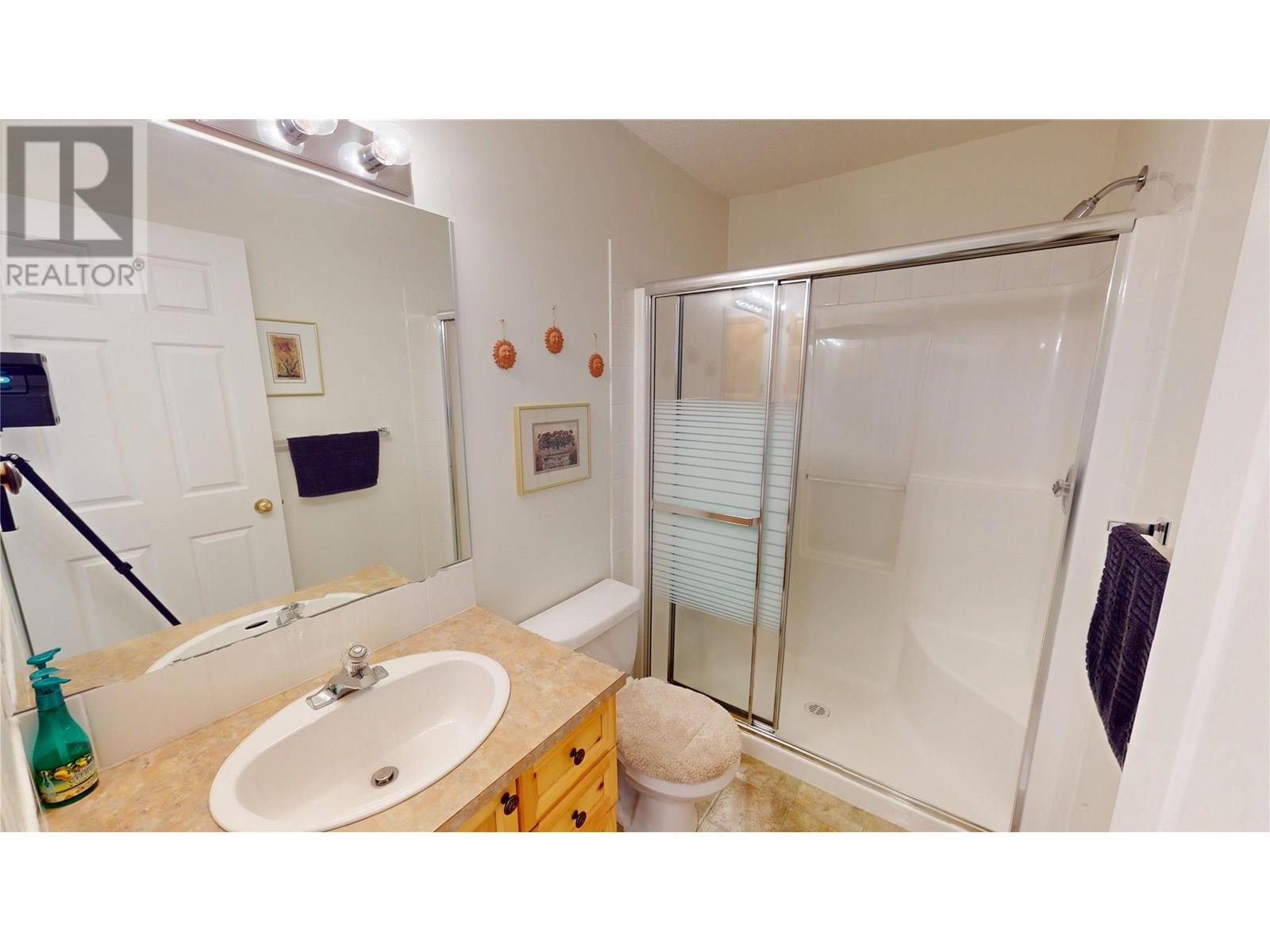 7515 Columbia Avenue Unit# 22, Radium Hot Springs, British Columbia  V0A 1M0 - Photo 10 - 10357816