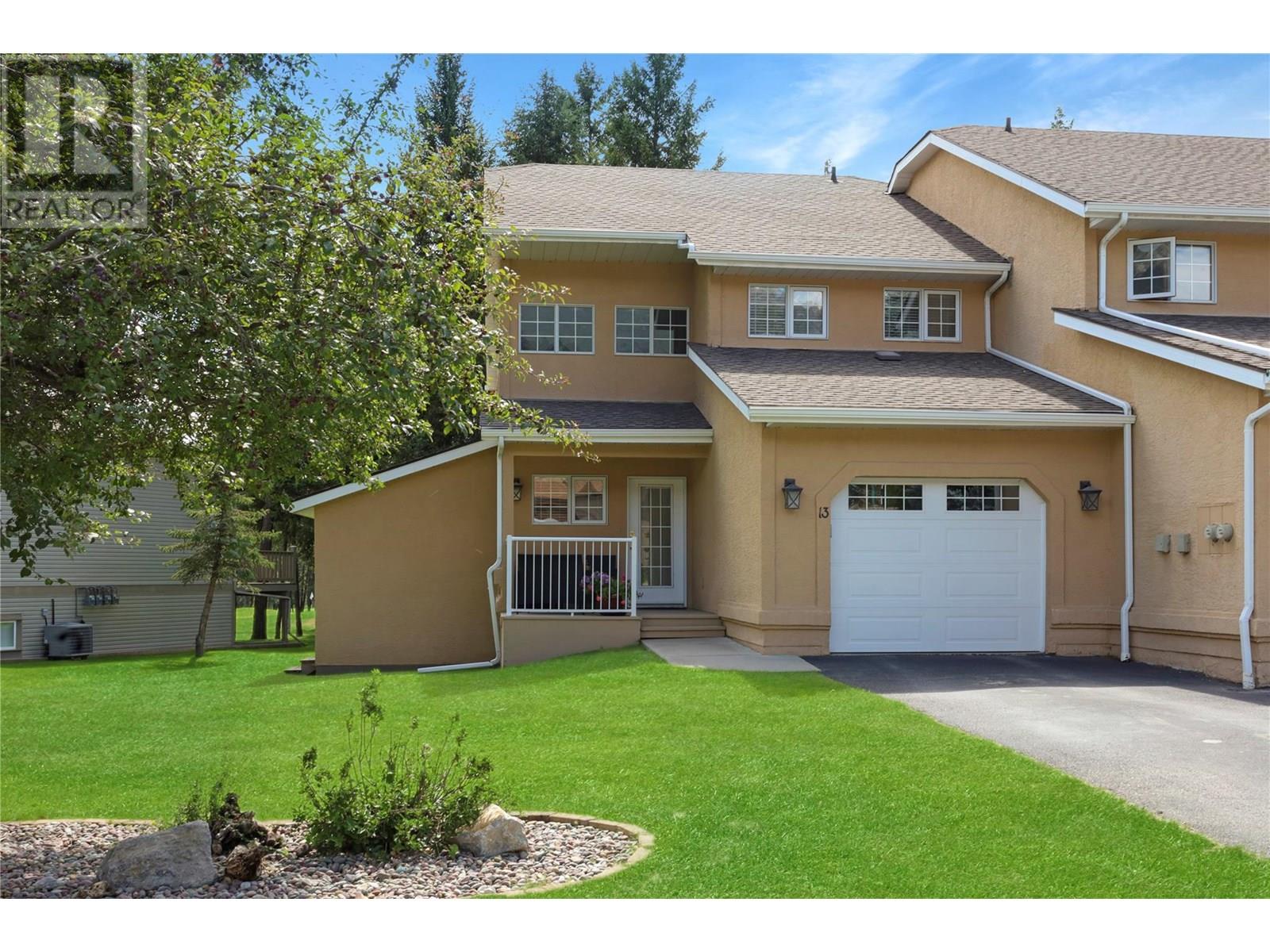 7595 Pioneer Avenue Unit# 13, Radium Hot Springs, British Columbia
