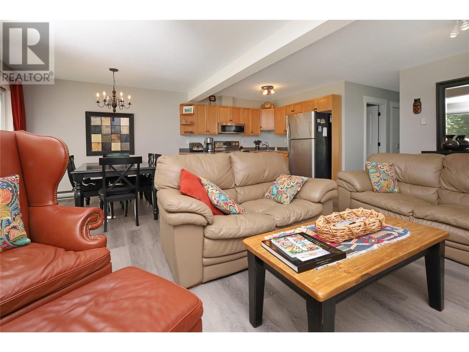 7595 Pioneer Avenue Unit# 13, Radium Hot Springs, British Columbia  V0A 1M0 - Photo 5 - 10357755